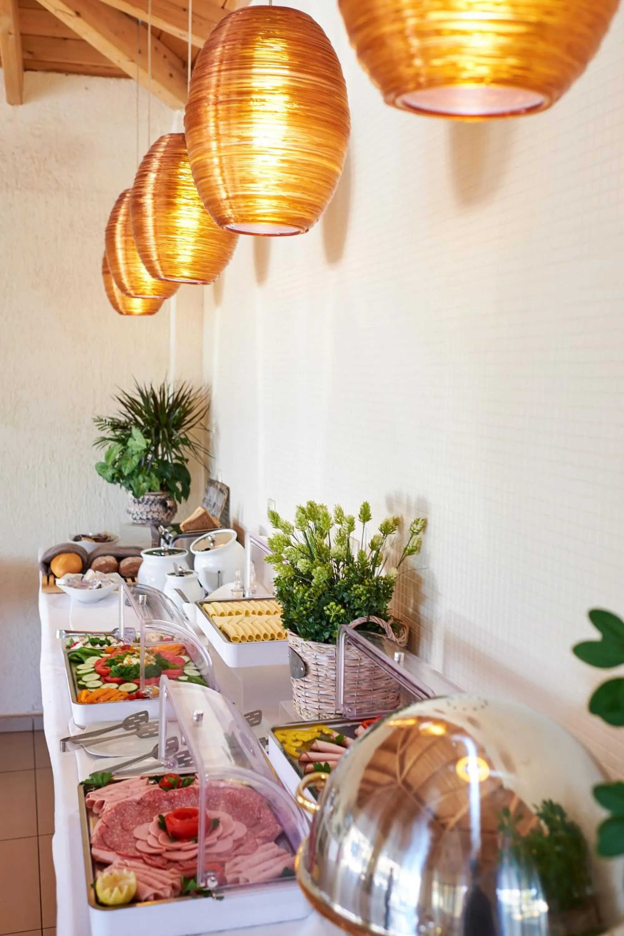 Breakfast in Villa Mare Monte ApartHotel