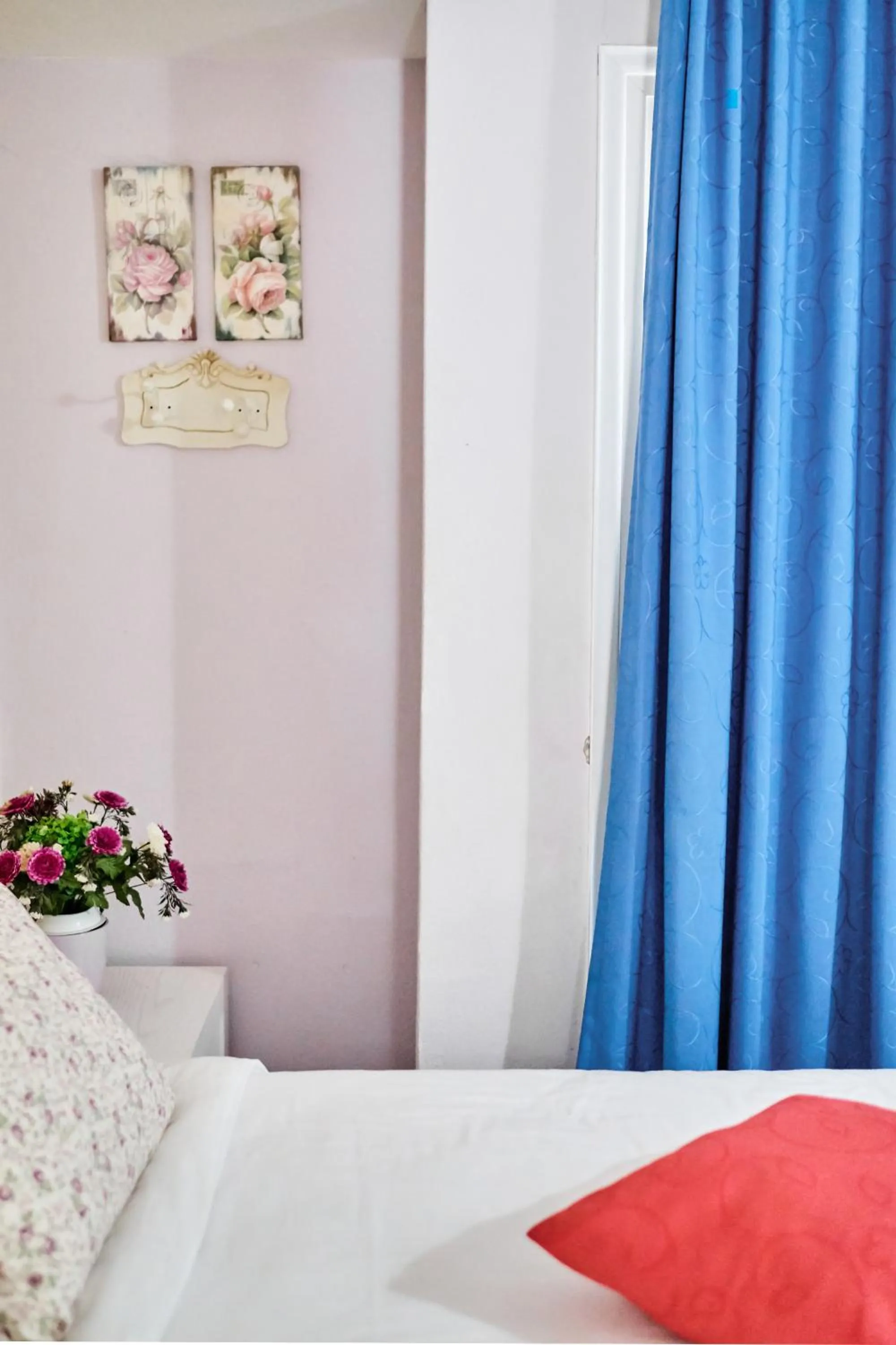 Bedroom, Bed in Villa Mare Monte ApartHotel