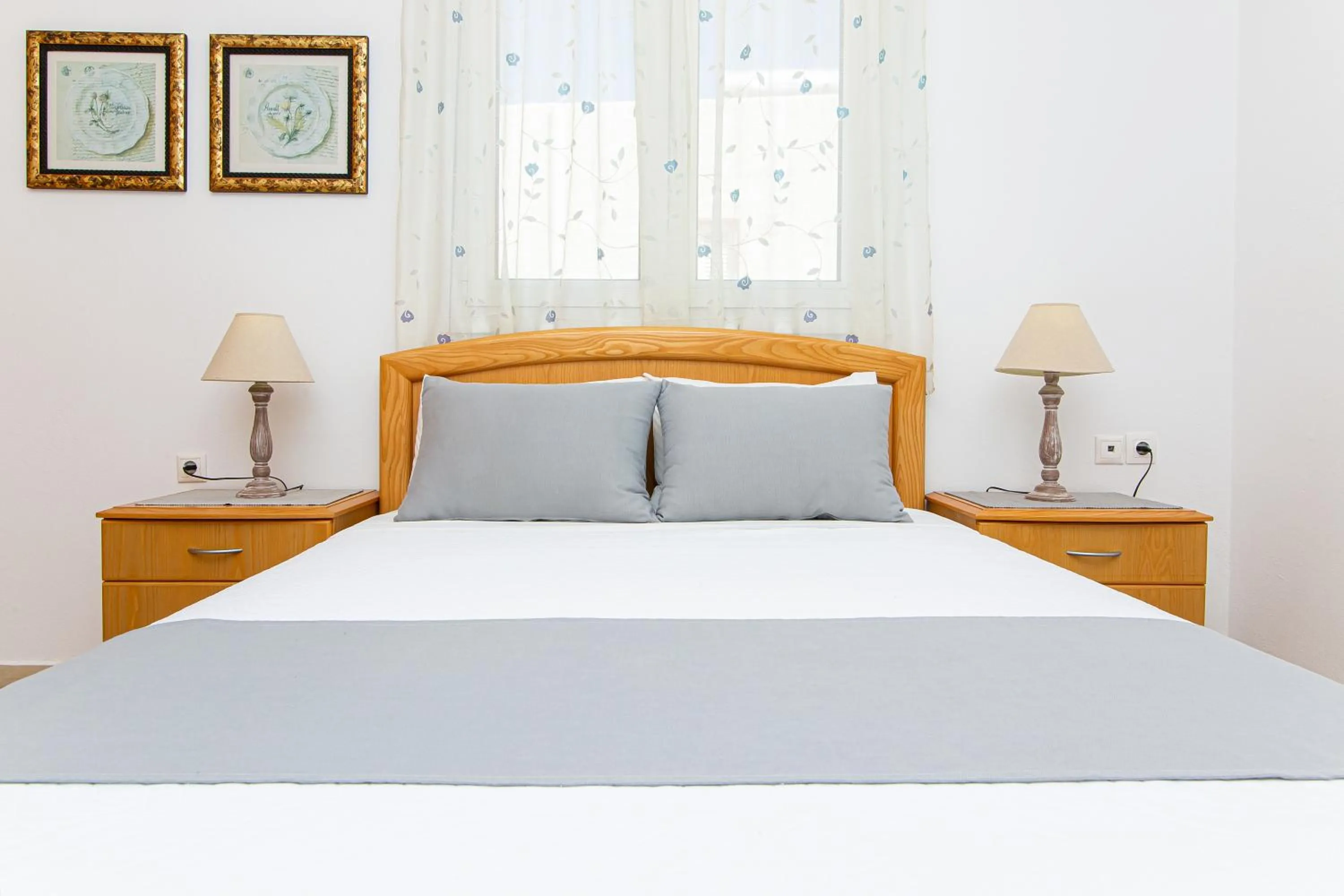 Bed in Villa Mare Monte ApartHotel