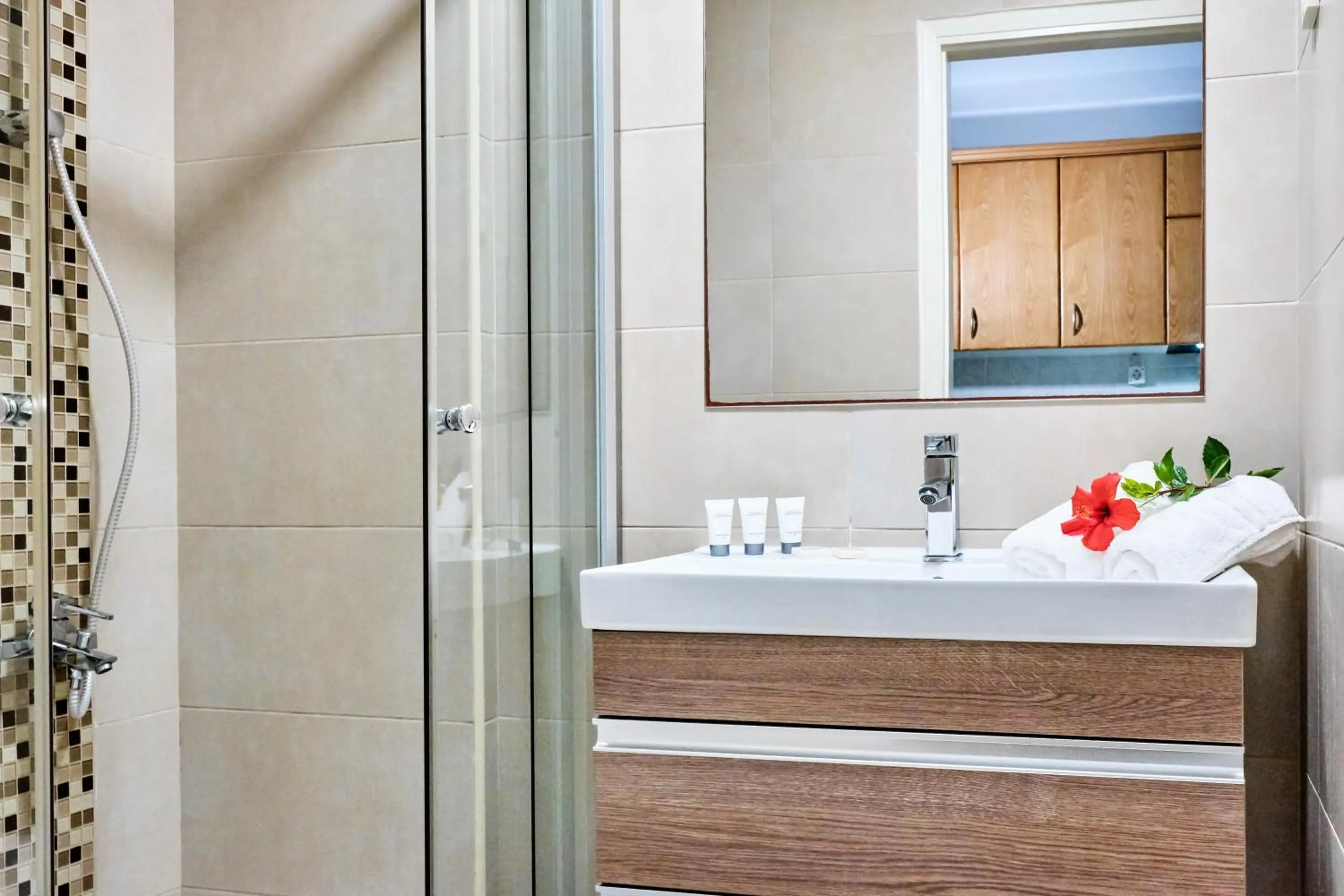 Bathroom in Villa Mare Monte ApartHotel