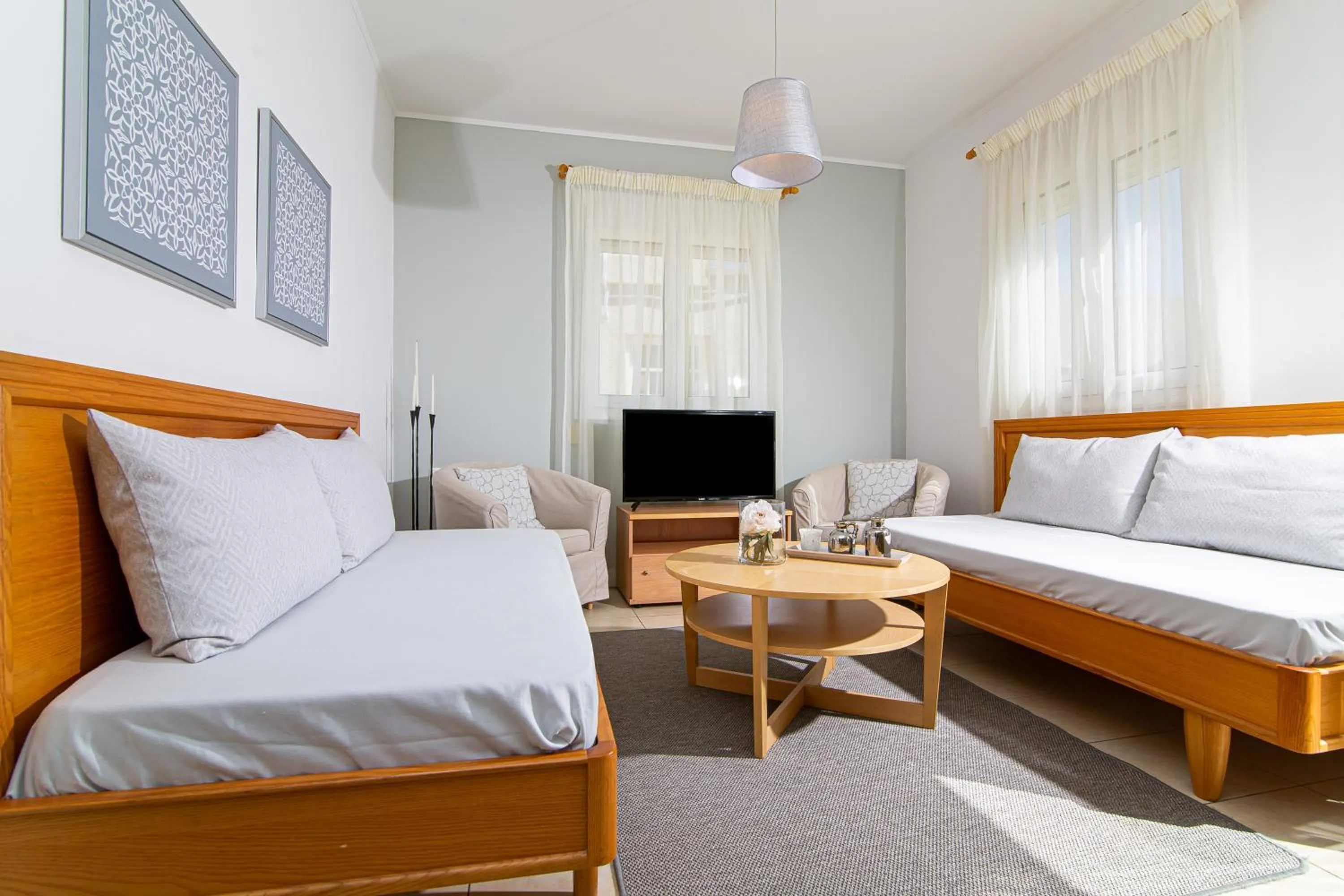 TV and multimedia, Bed in Villa Mare Monte ApartHotel