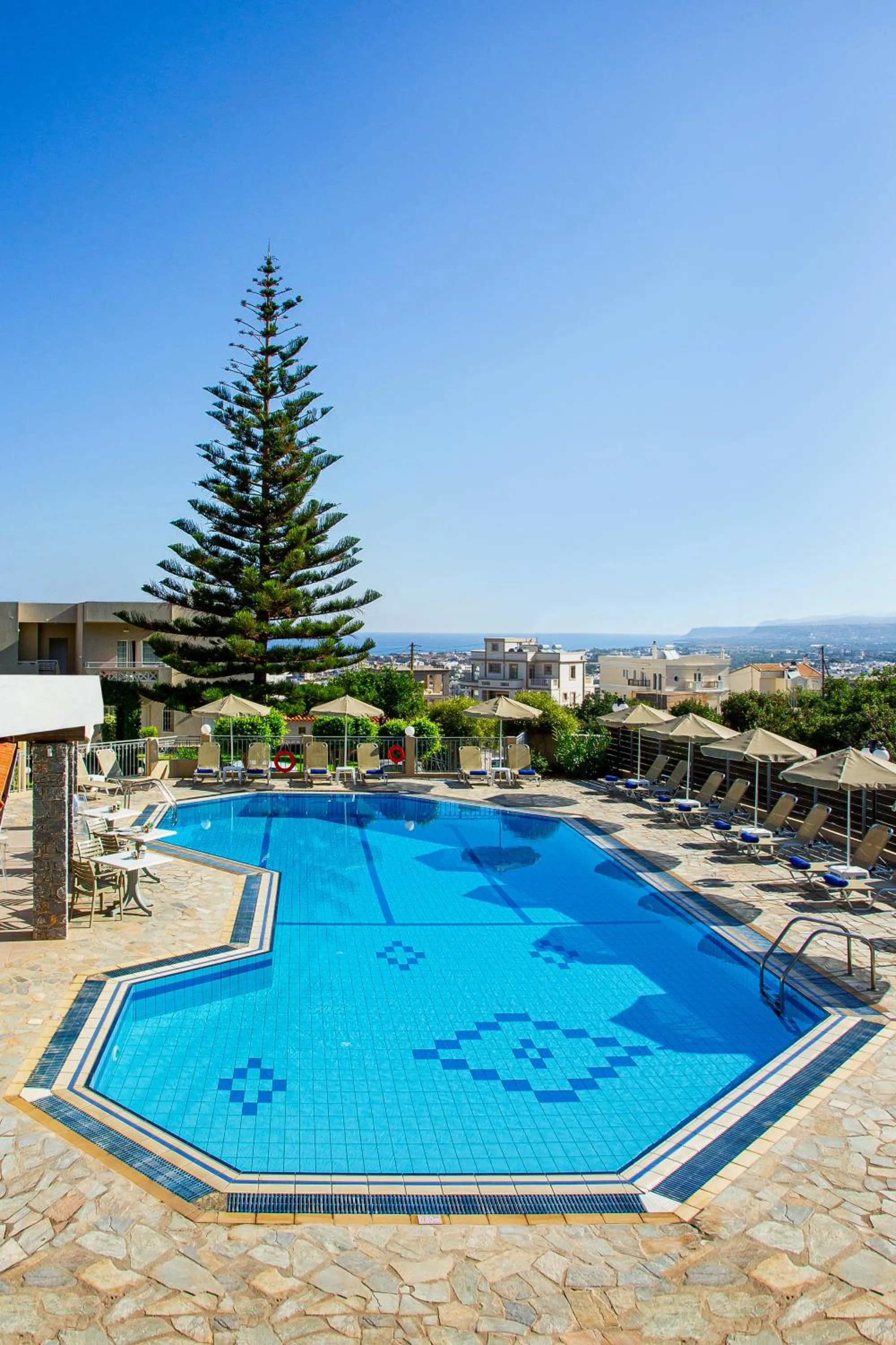 Swimming pool in Villa Mare Monte ApartHotel