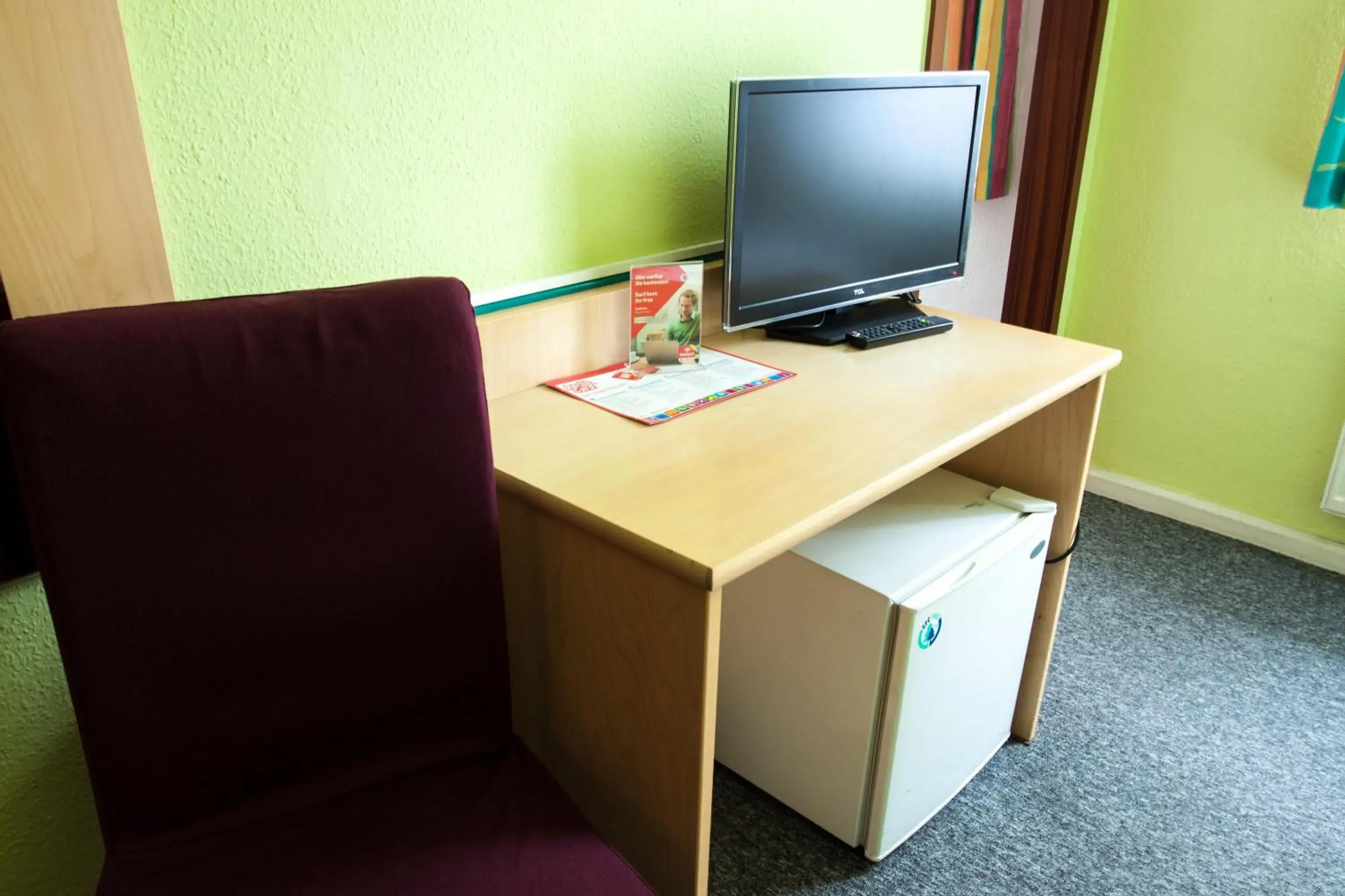 Single Room with Private Bathroom in Hotel Pension Odin Single Room with Private Bathroom in Hotel Pension Odin