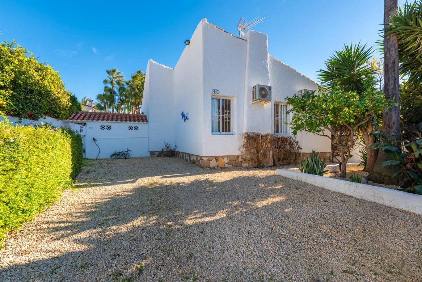 Off site in Villa Anais - PlusHolidays