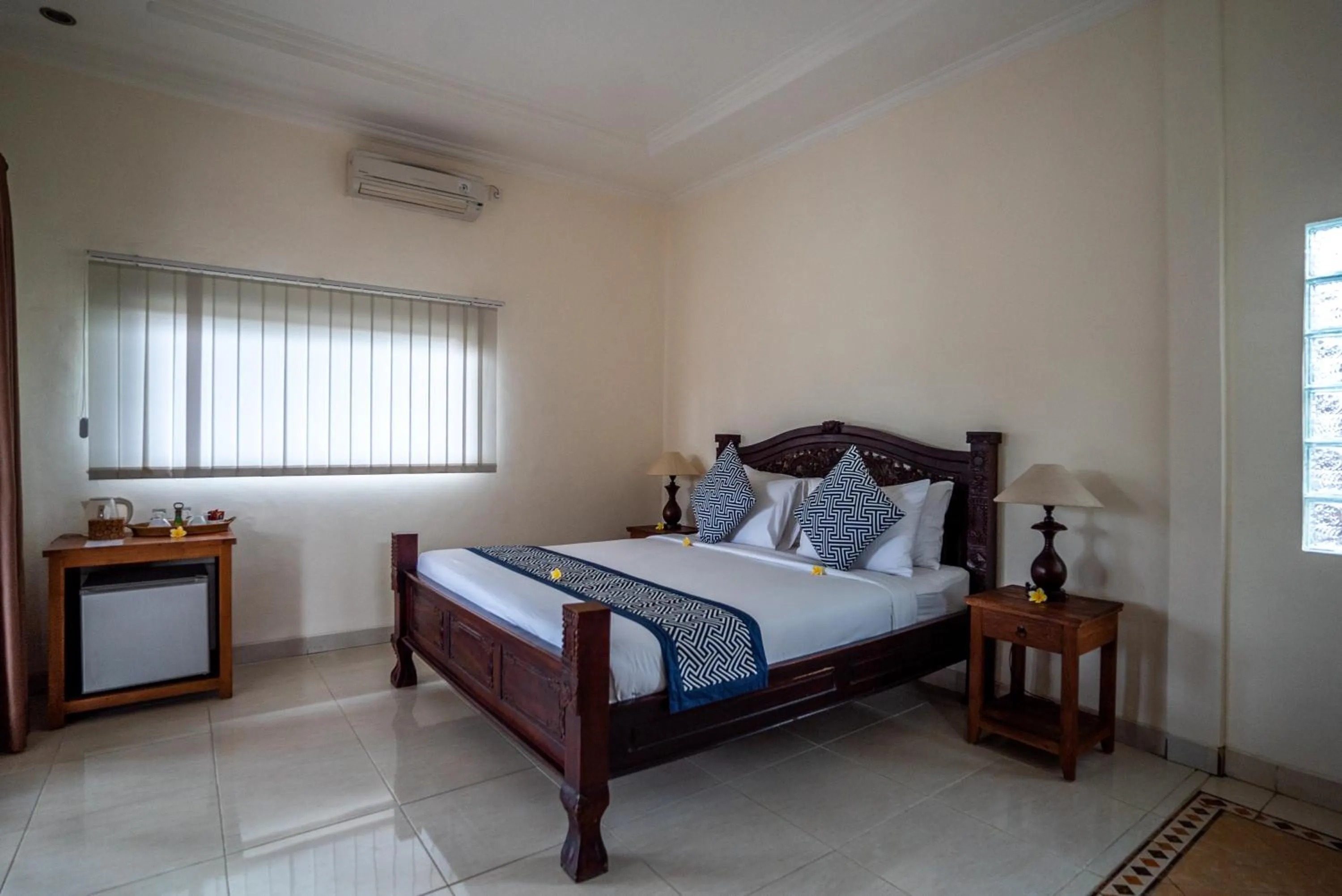 Bed in Capung Cottages