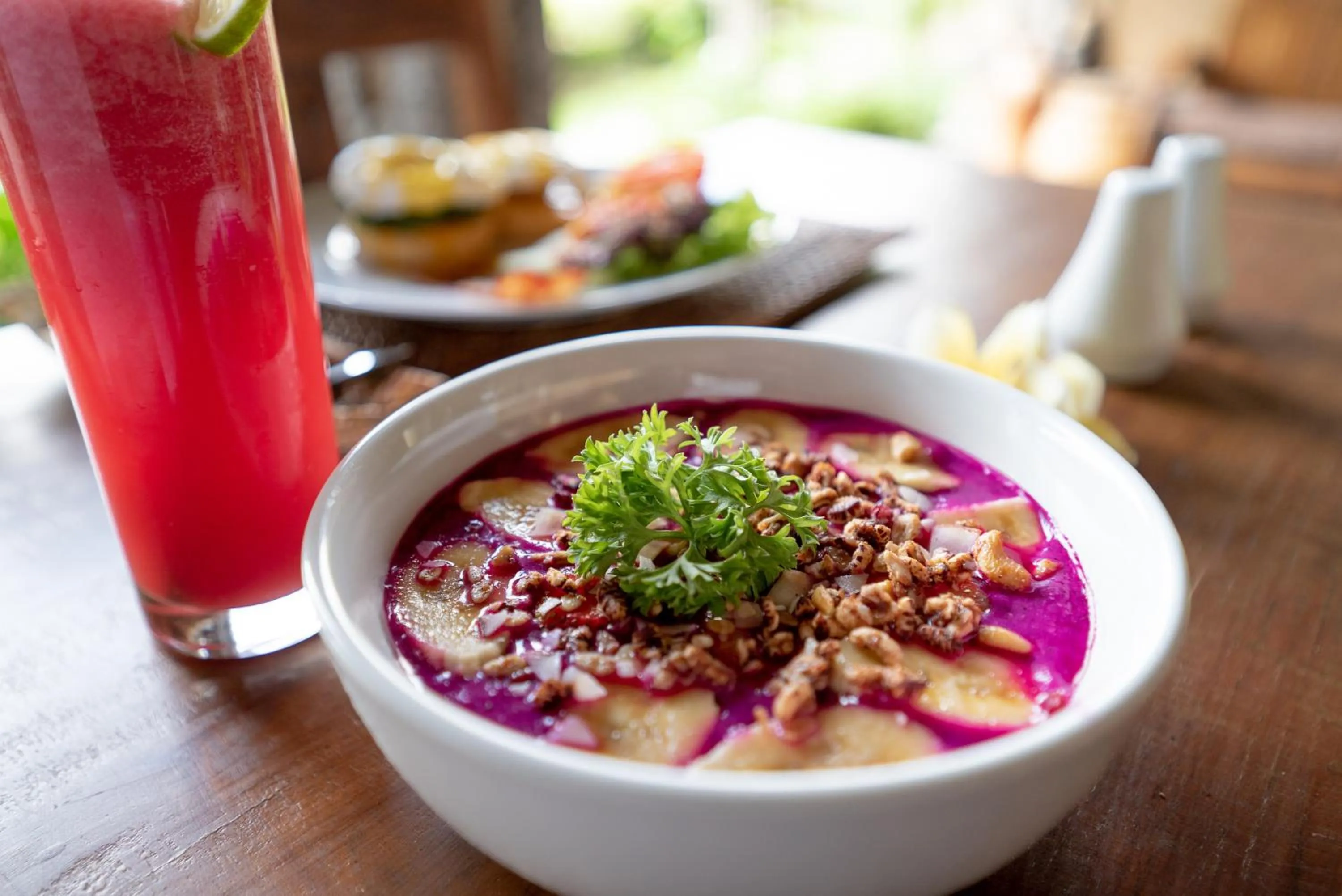 Food and drinks in Capung Cottages