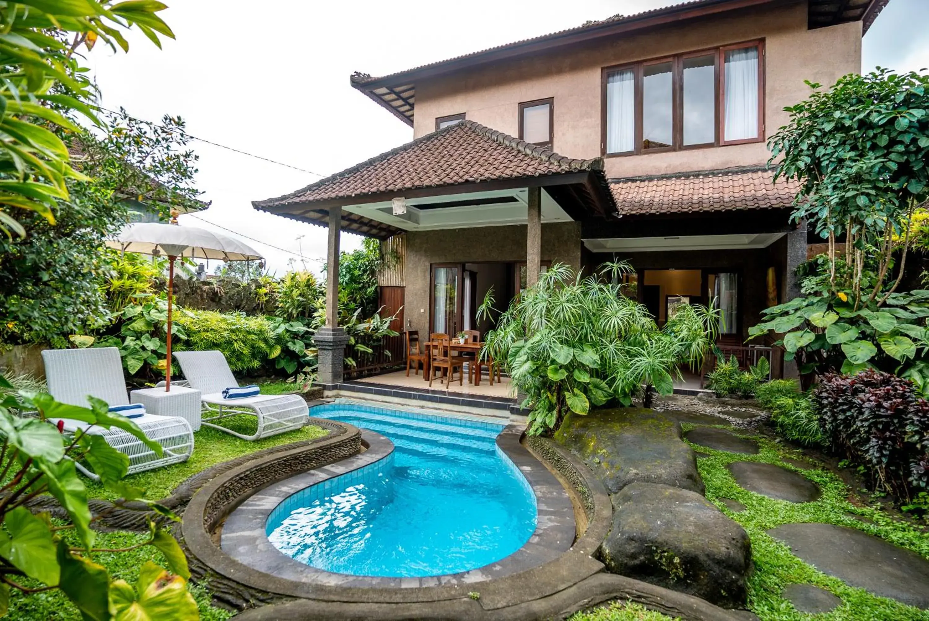 Two-Bedroom Villa with Private Pool and Free Benefit in Capung Cottages Two-Bedroom Villa with Private Pool and Free Benefit in Capung Cottages