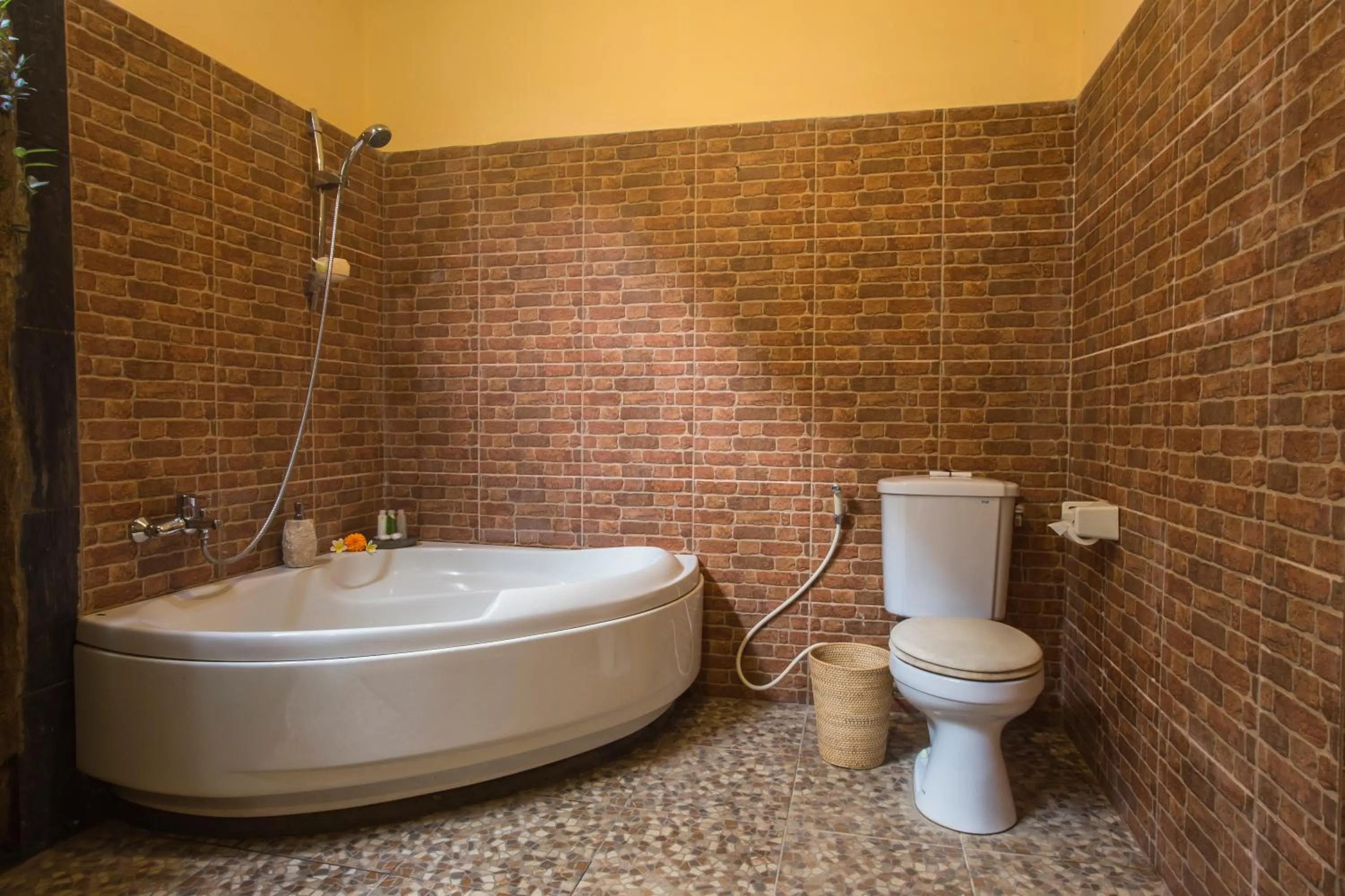 Bathroom in Capung Cottages