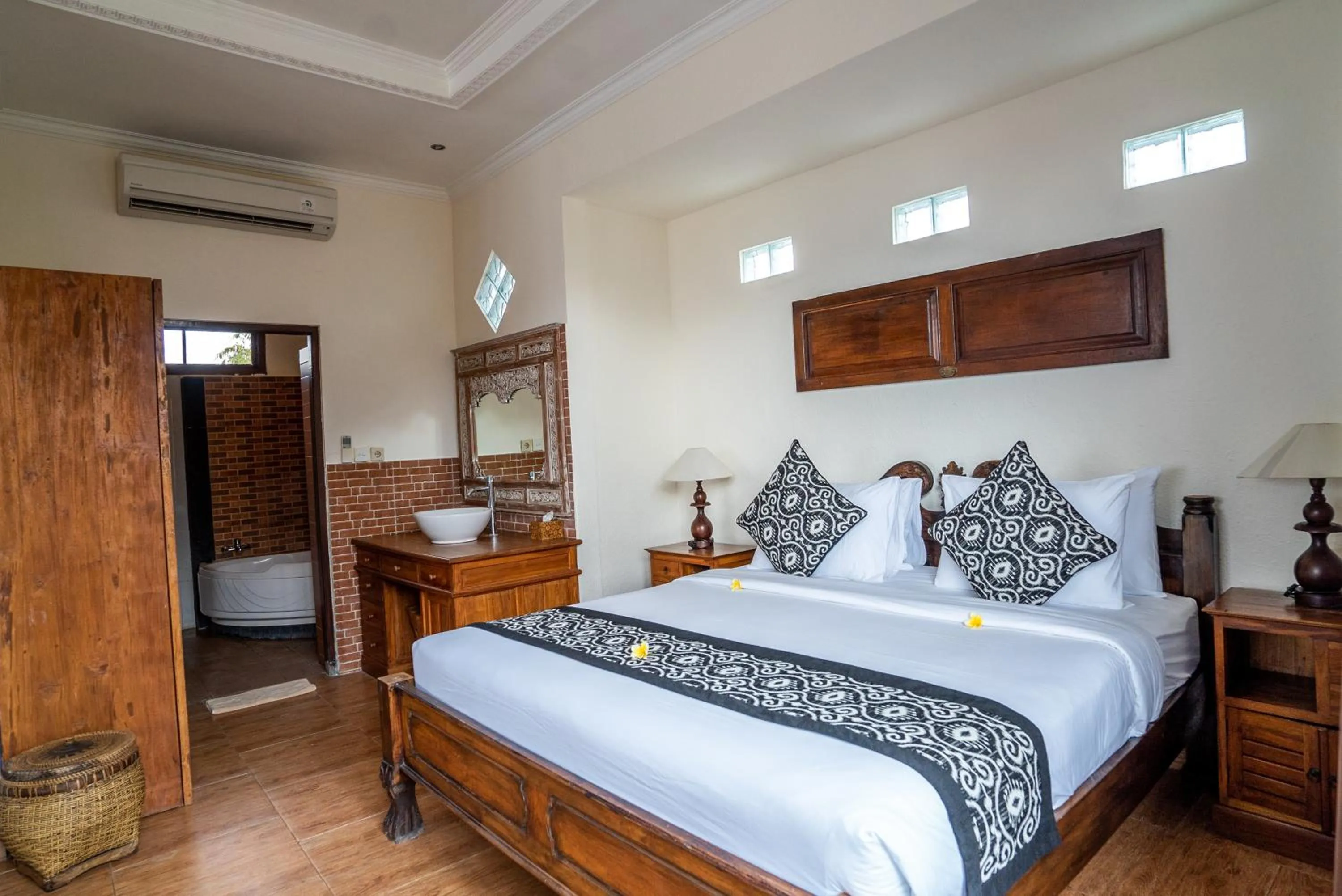 Bed in Capung Cottages