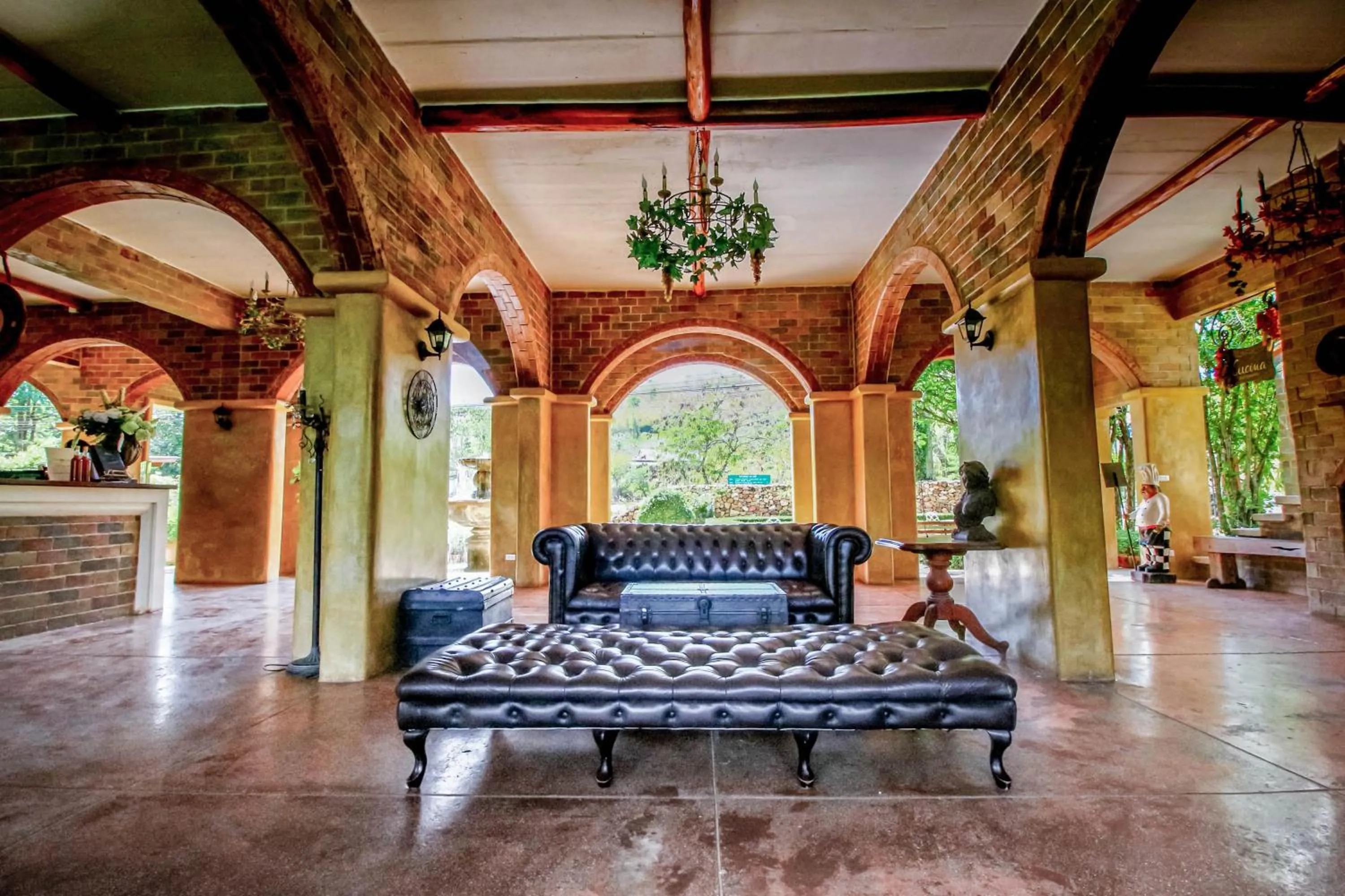 Lobby or reception in La Toscana