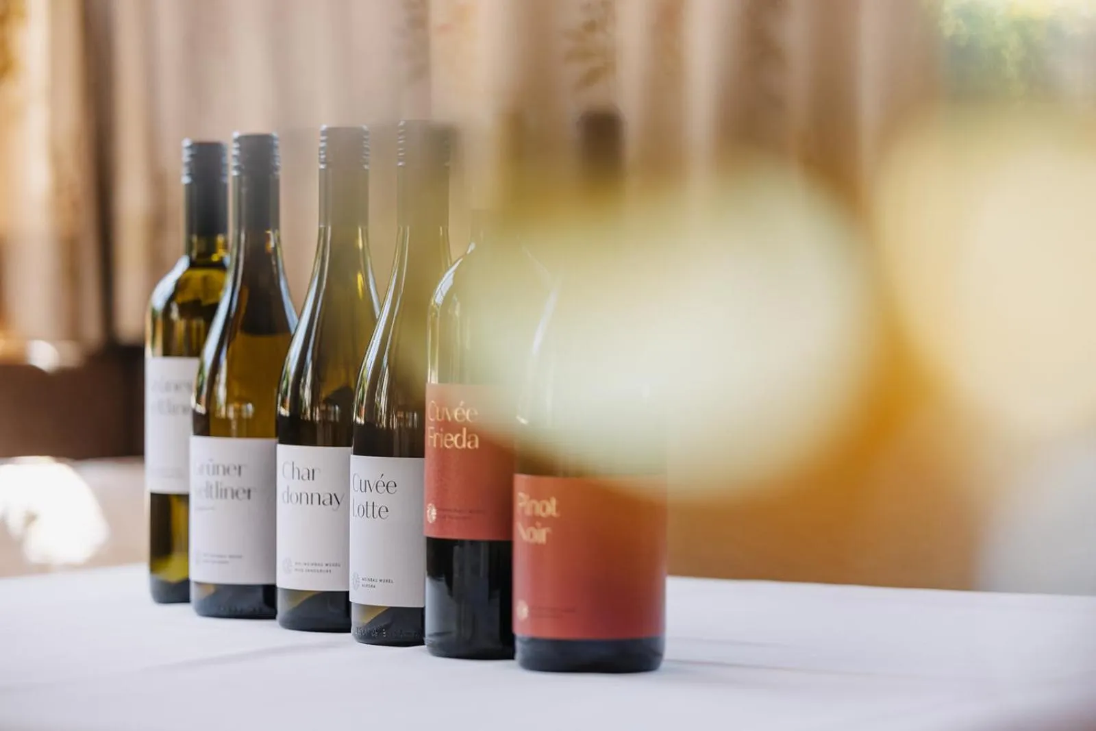 Food and drinks in Hotel Aurora