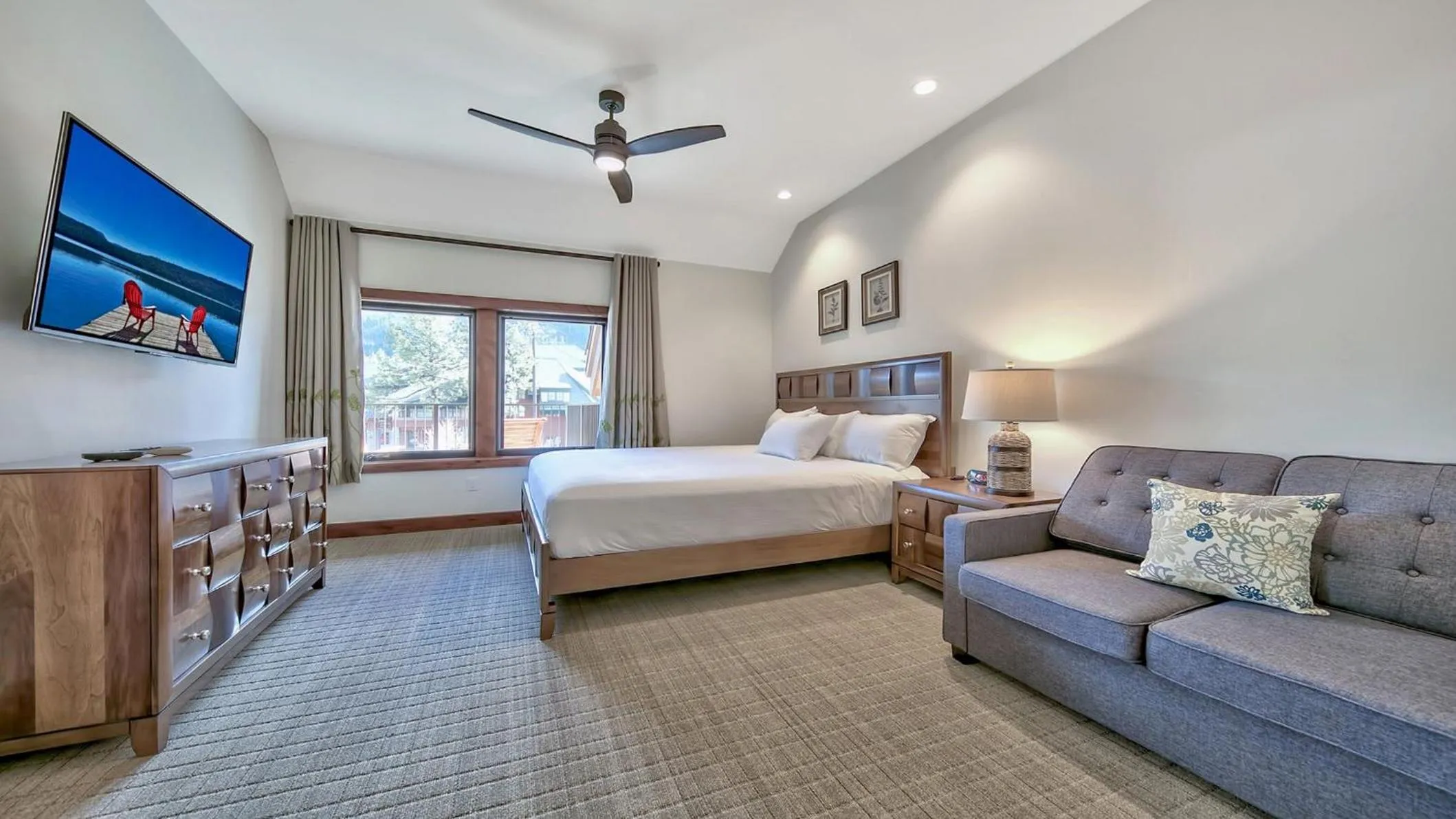 Bedroom, Bed in Zalanta