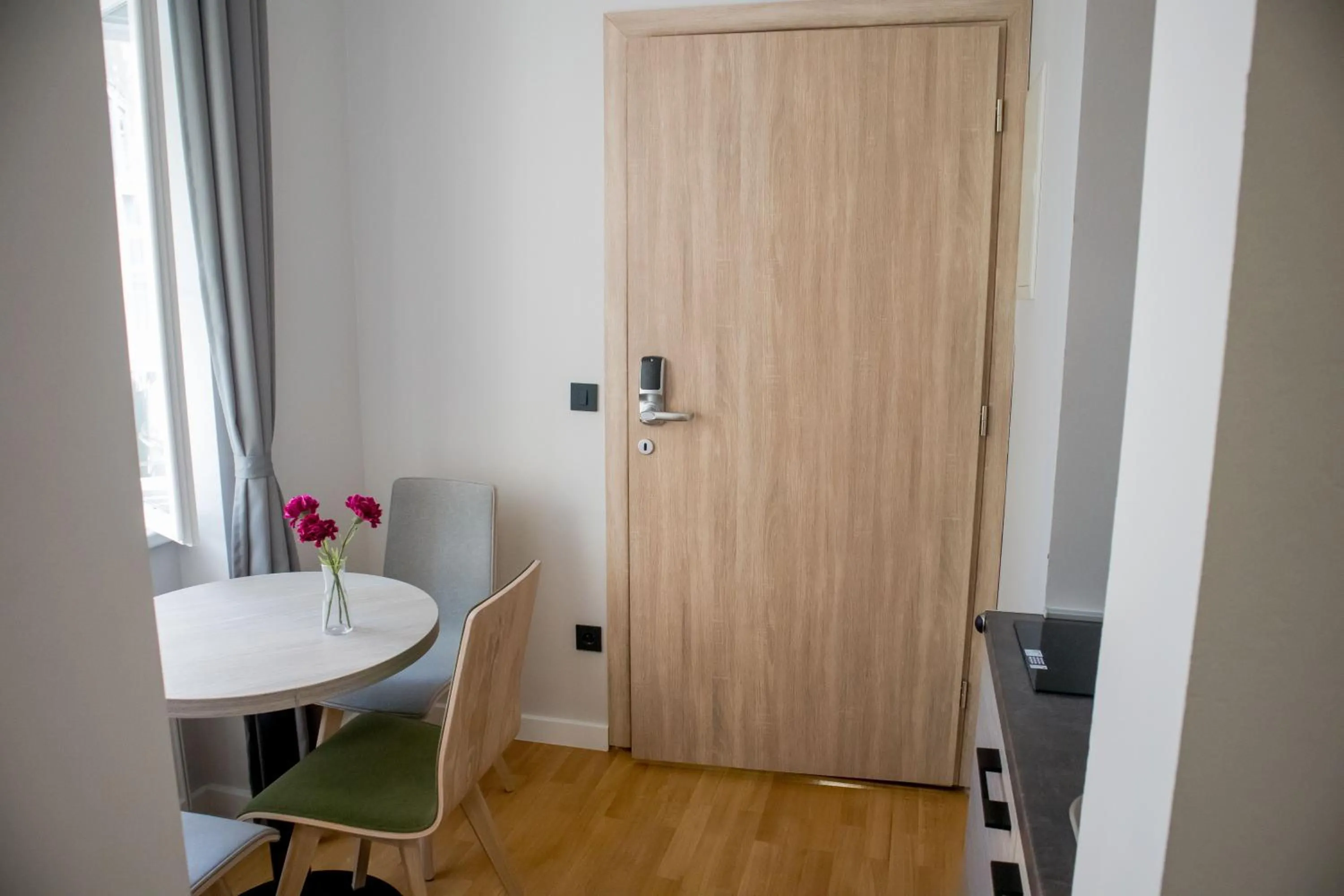 Zagreb City Vibe Apartments & Rooms