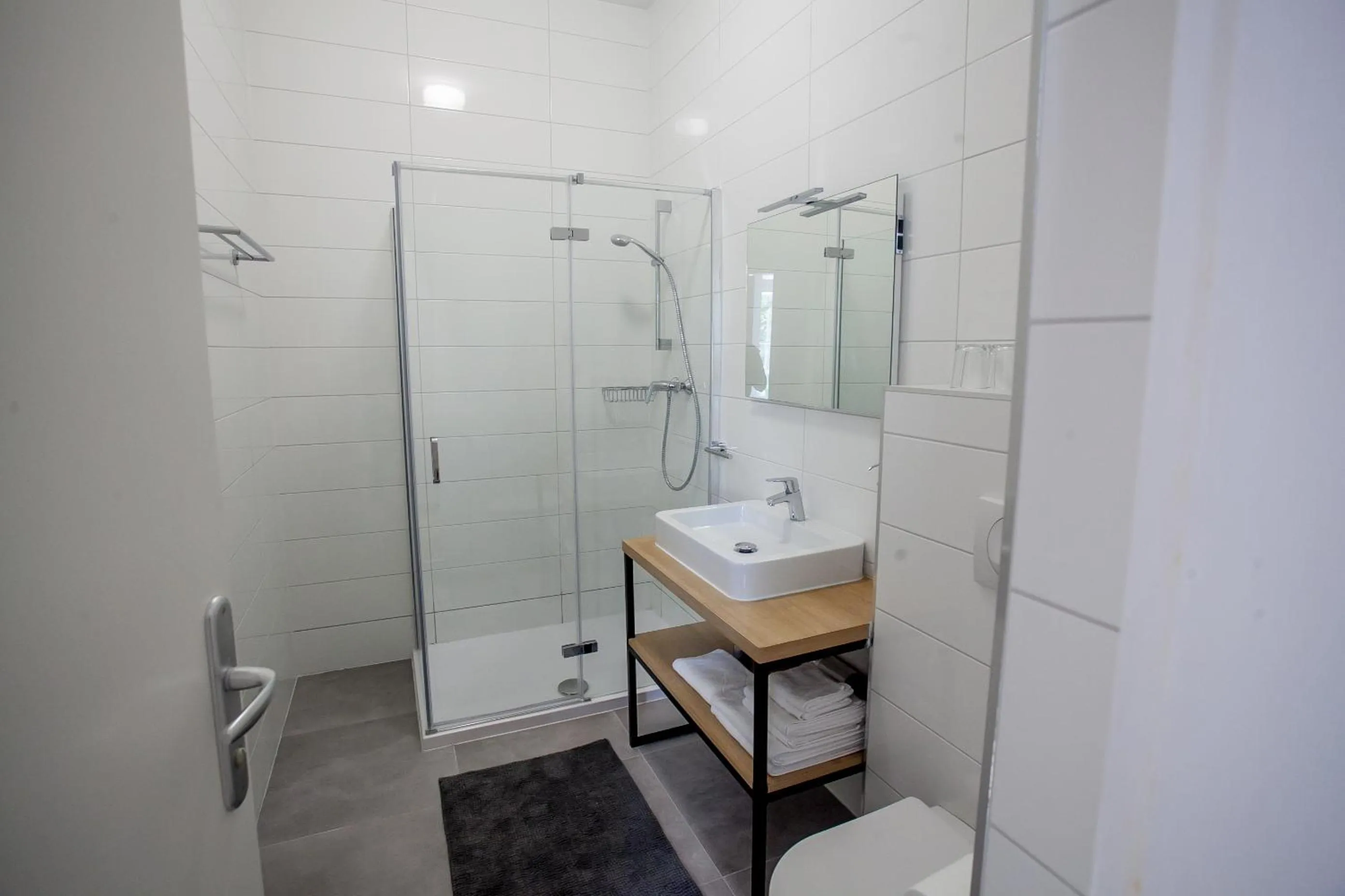 Zagreb City Vibe Apartments & Rooms