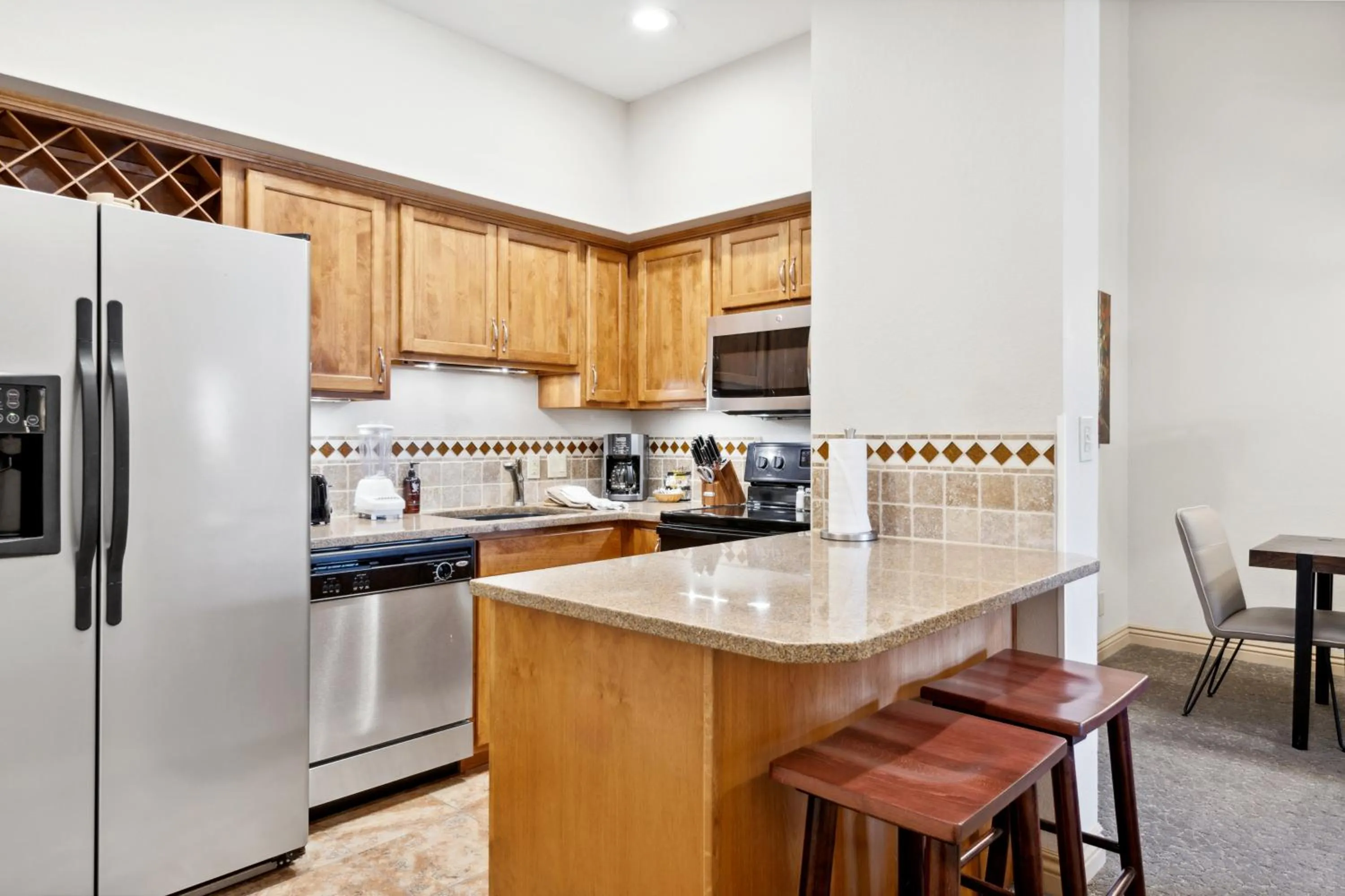 Kitchen or kitchenette in Falcon Point
