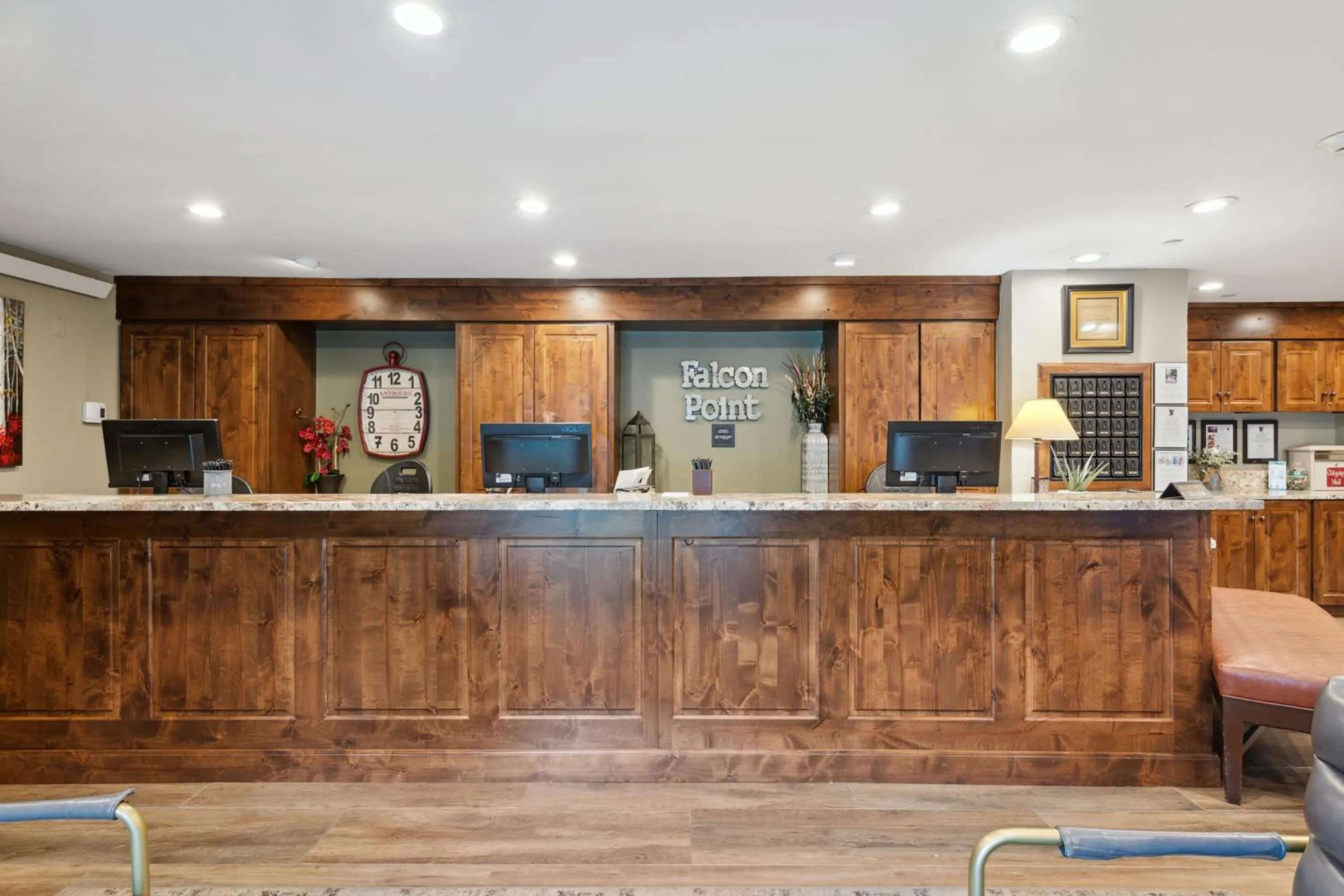Lobby or reception in Falcon Point