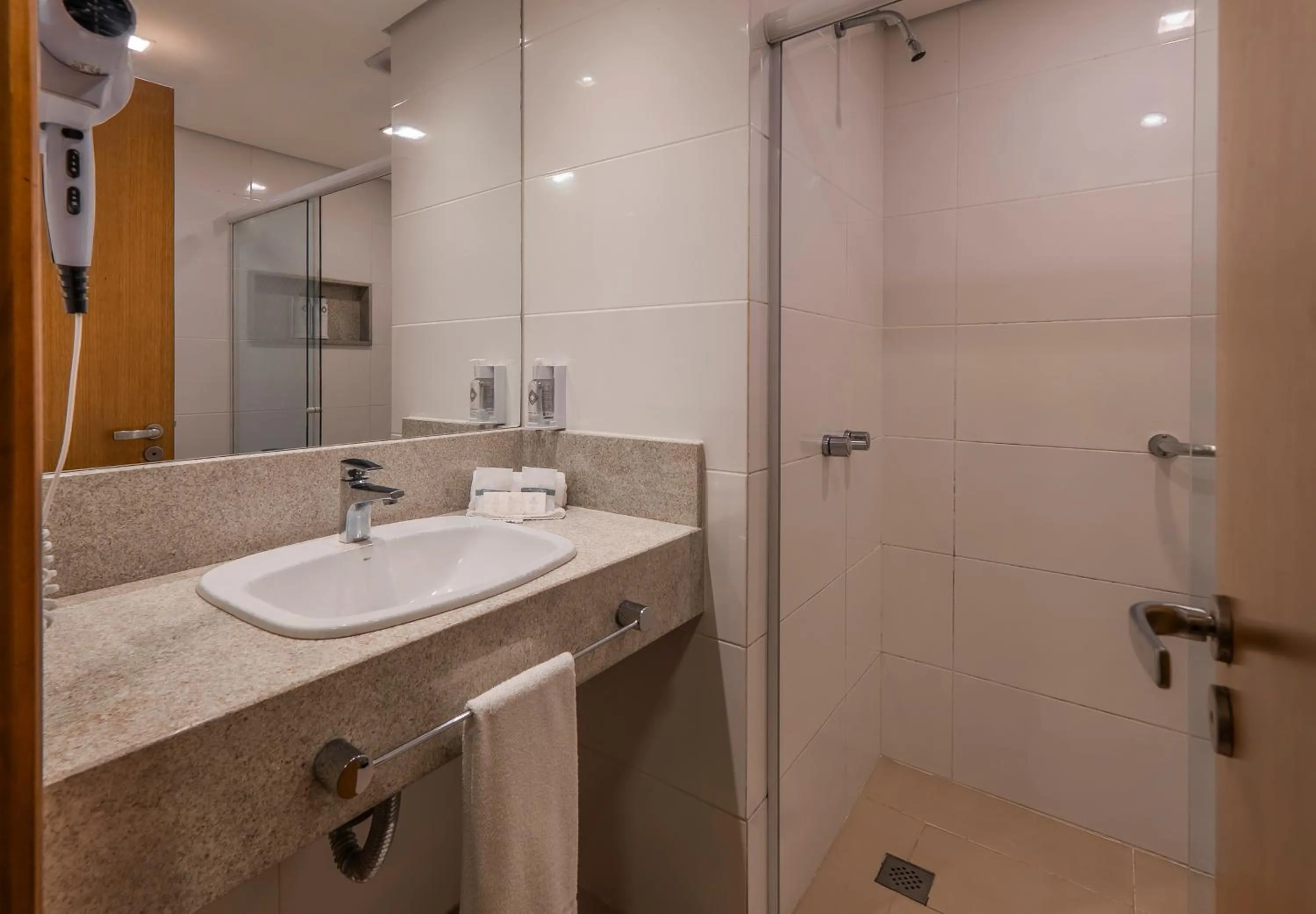 Bathroom in Hotel Laghetto Gramado