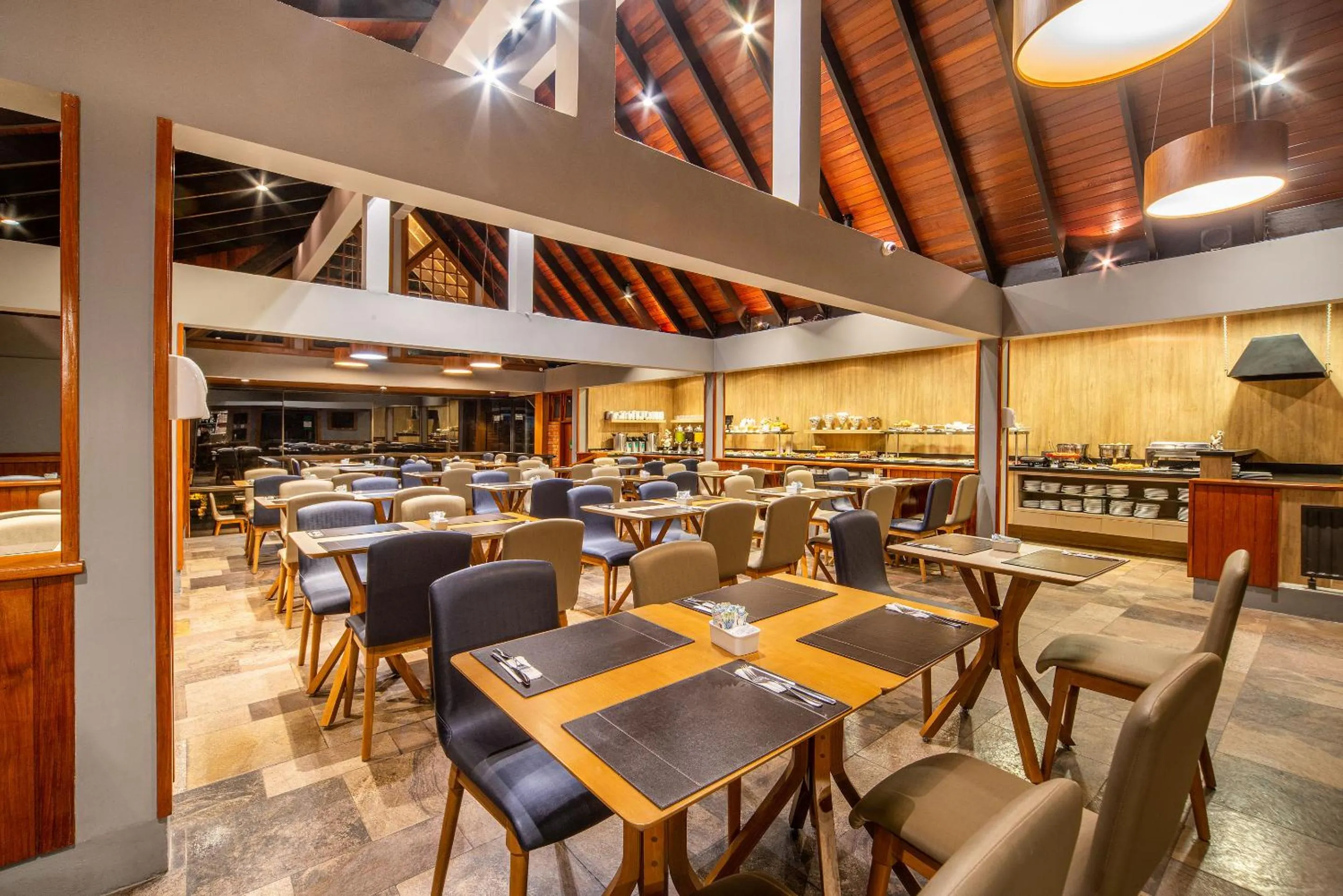 Breakfast in Hotel Laghetto Gramado