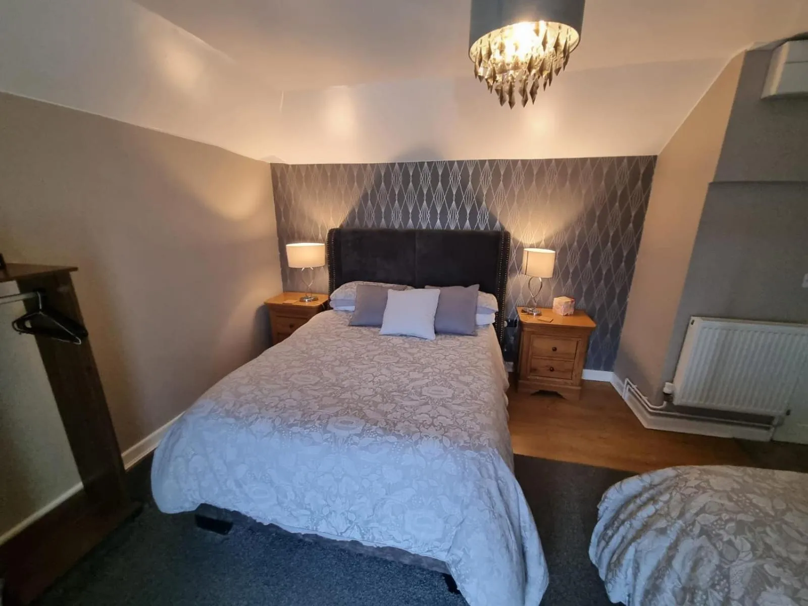 Bed in Anchor House 2 East Street Alford Lincolnshire LN13 9EQ