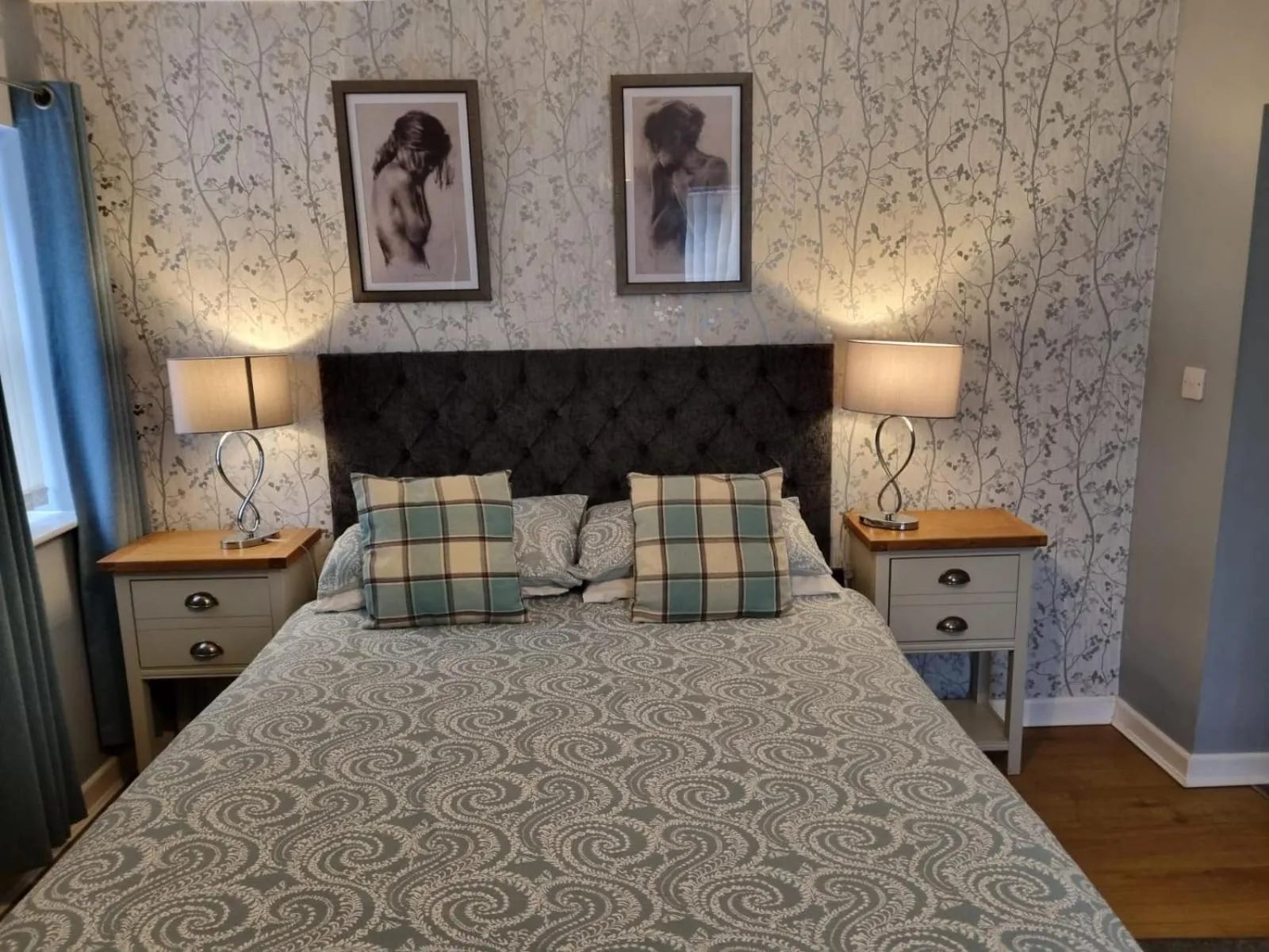 Bed in Anchor House 2 East Street Alford Lincolnshire LN13 9EQ