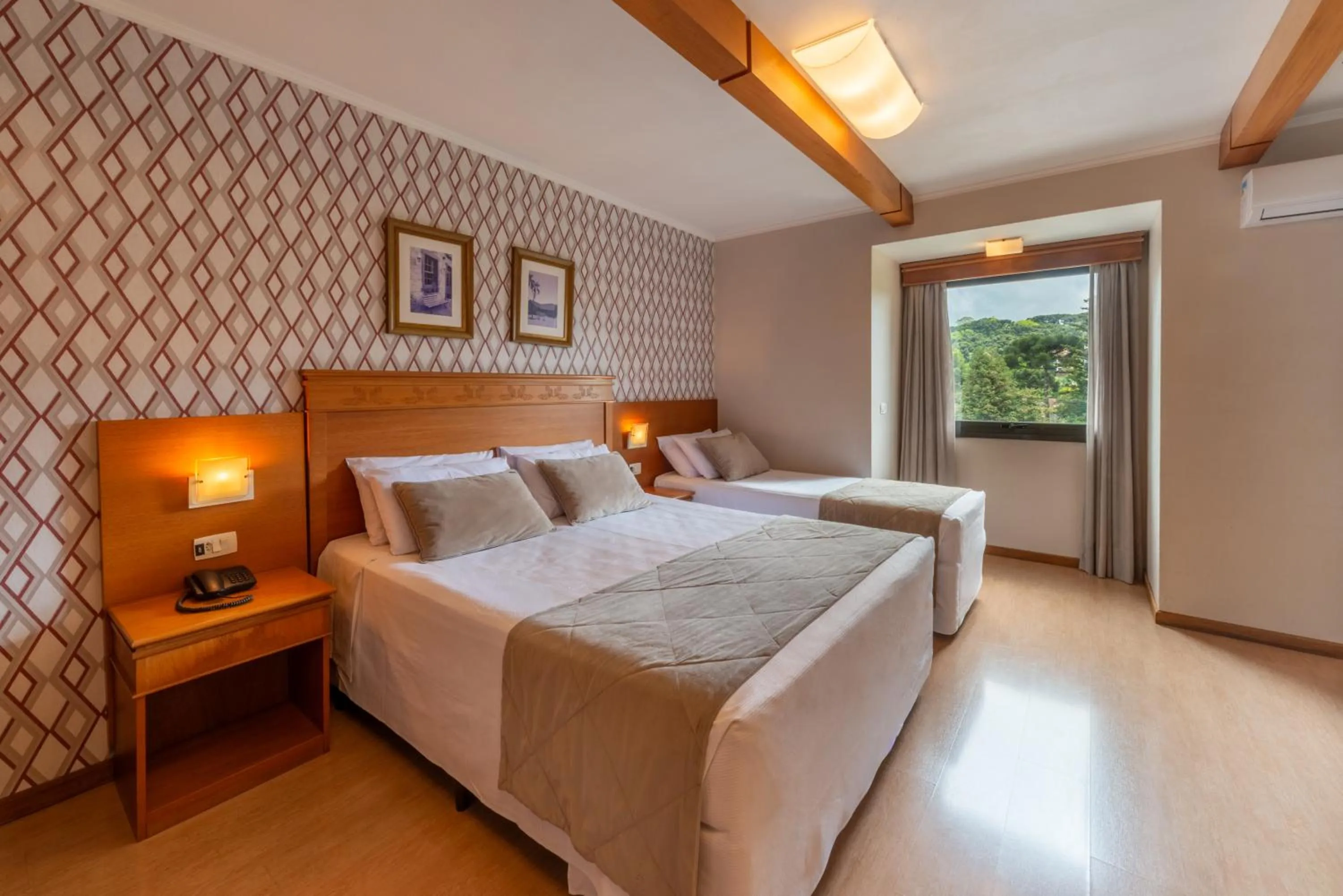 Bedroom, Bed in Hotel Laghetto Premio