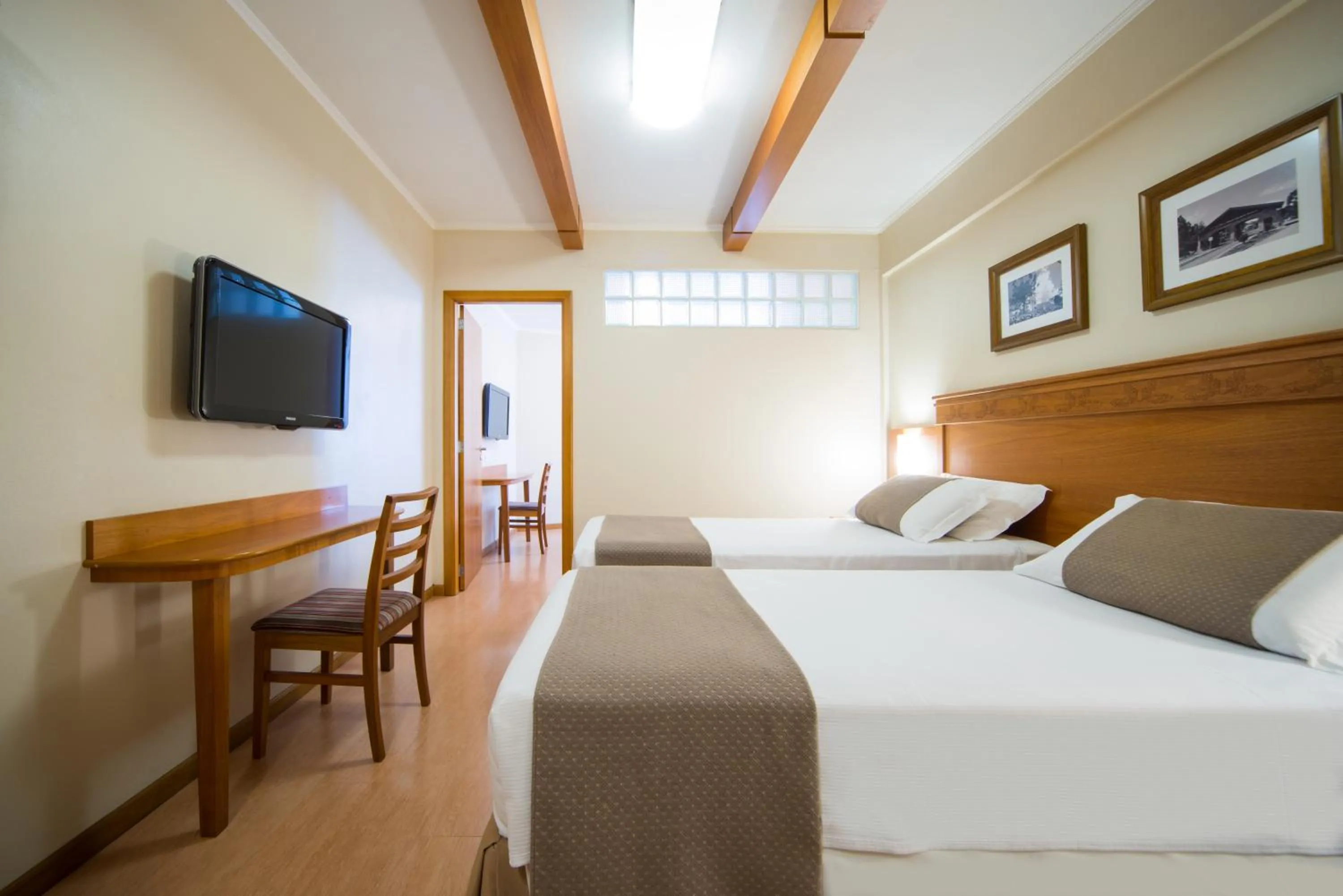 Photo of the whole room, Bed in Hotel Laghetto Premio