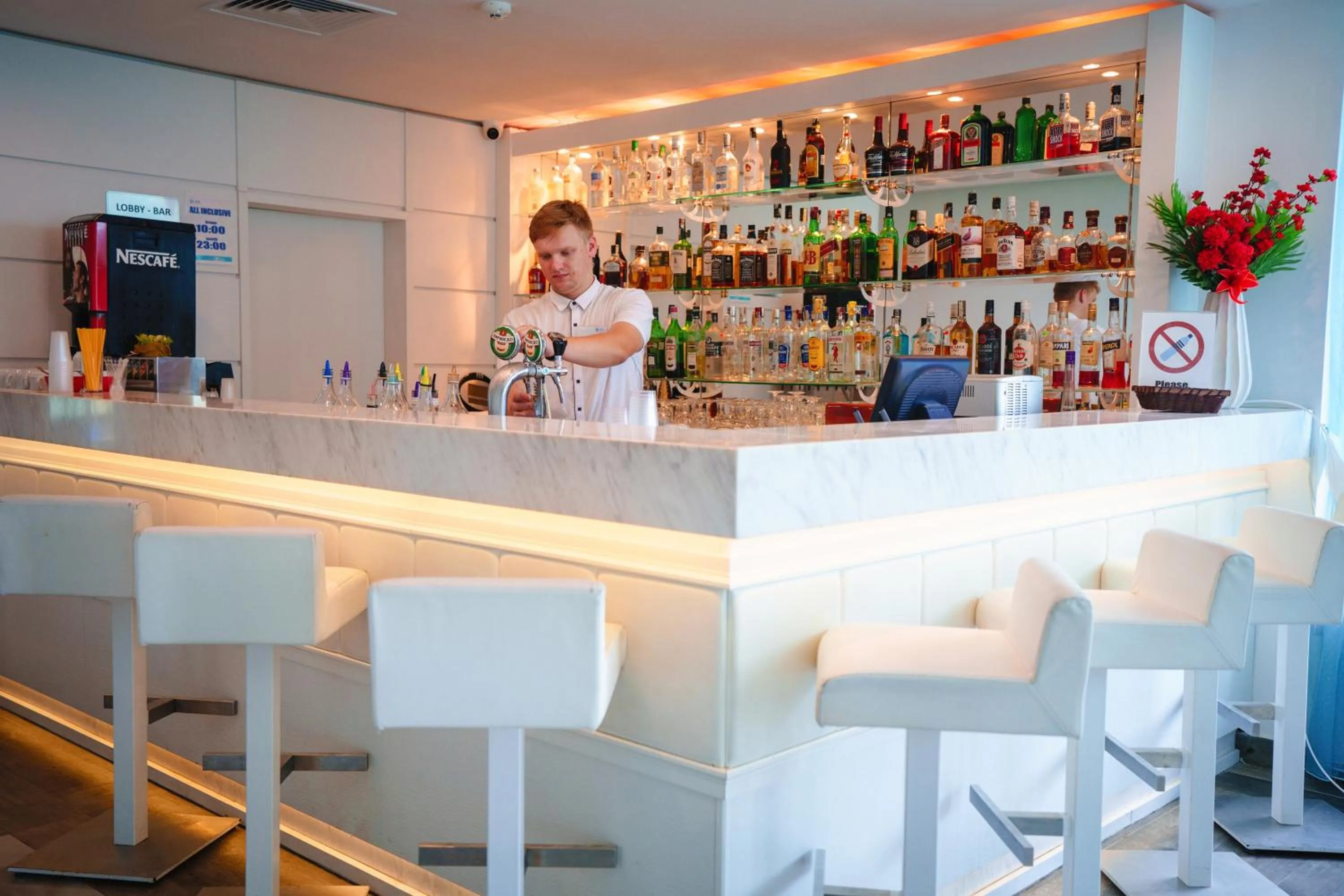 Lounge or bar in Hotel Perla Beach Club - All Inclusive