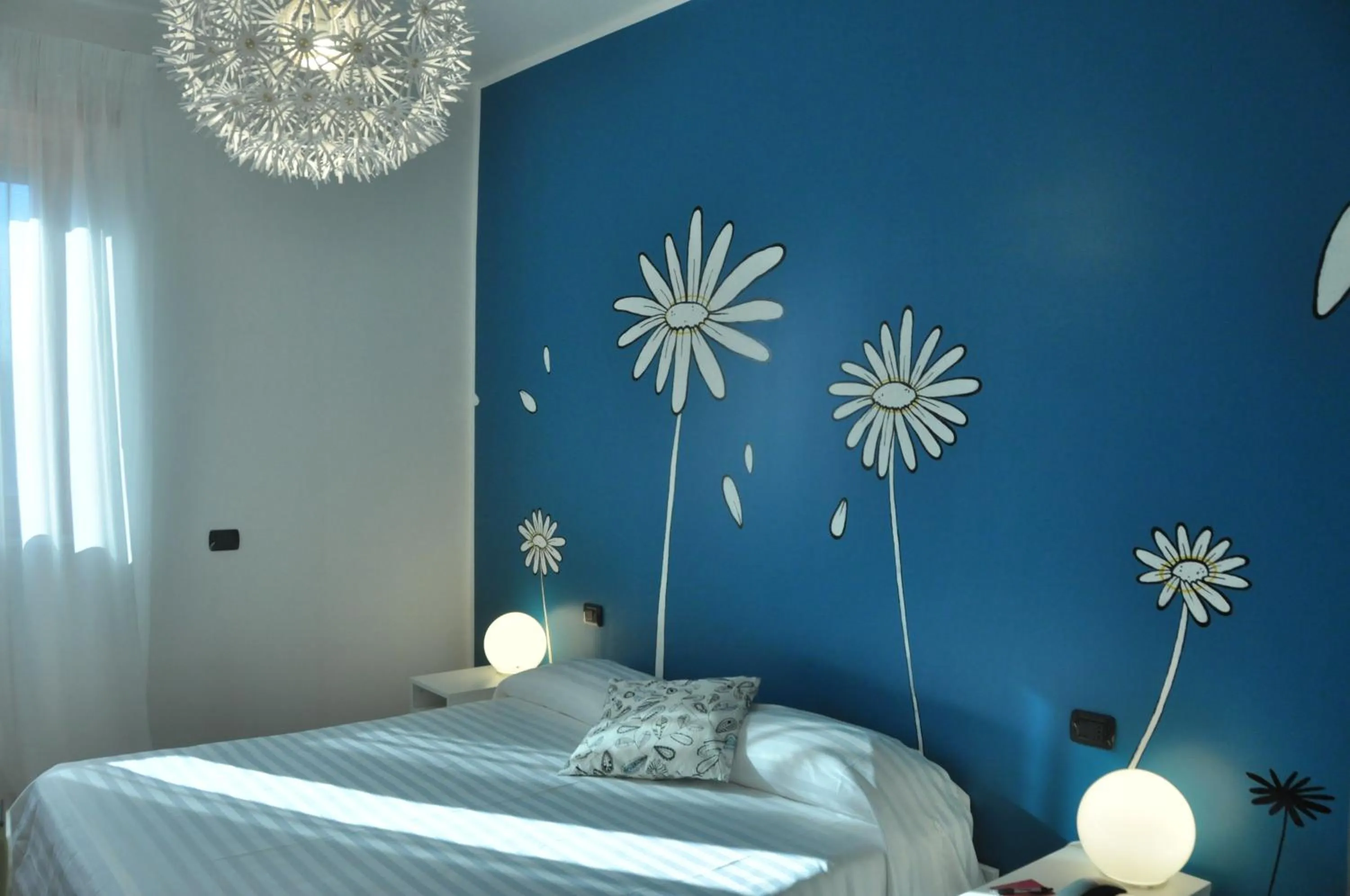 Bedroom, Bed in Lo Scoiattolo Piedmont Bike Hotel