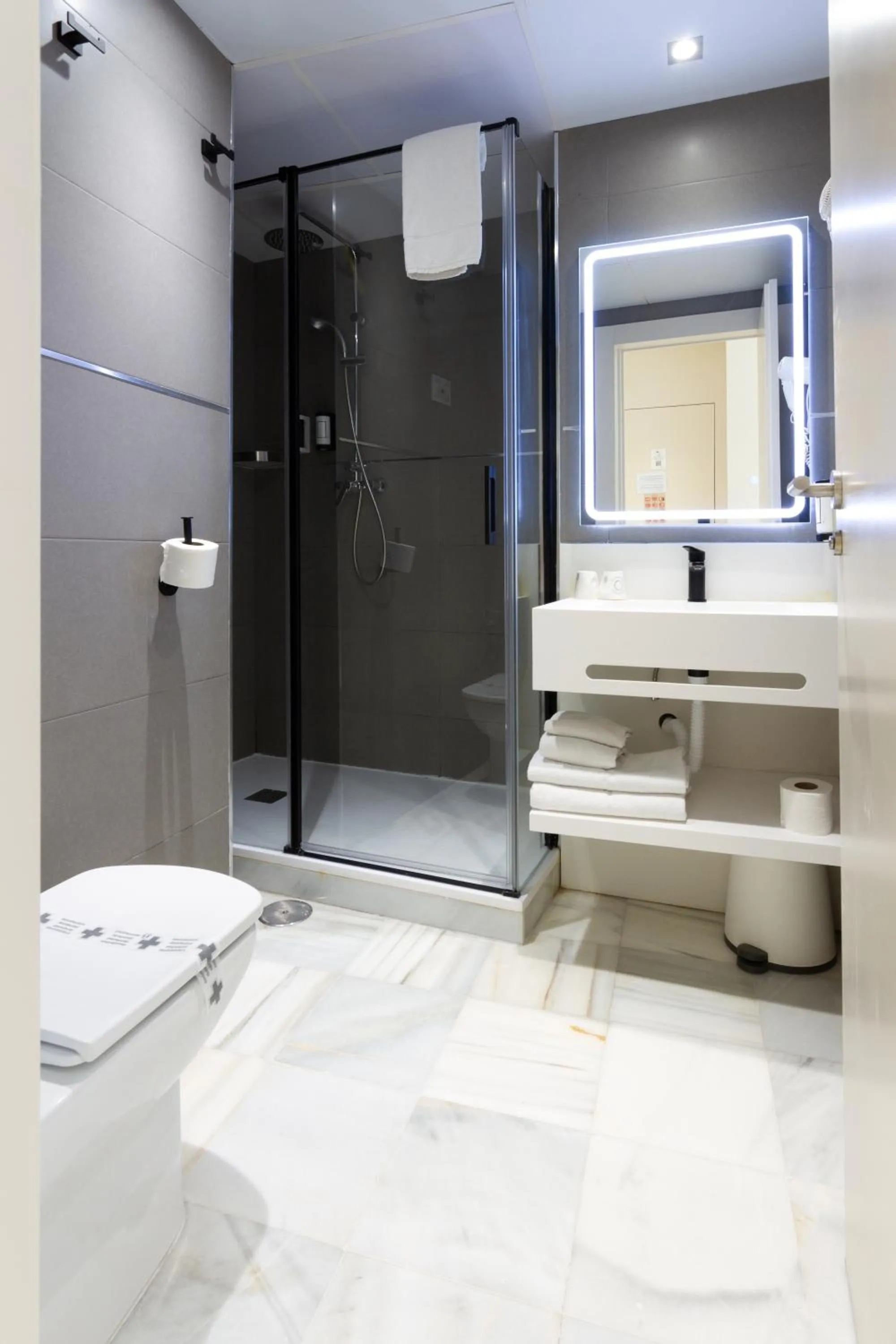 Bathroom in Hotel La Milagrosa