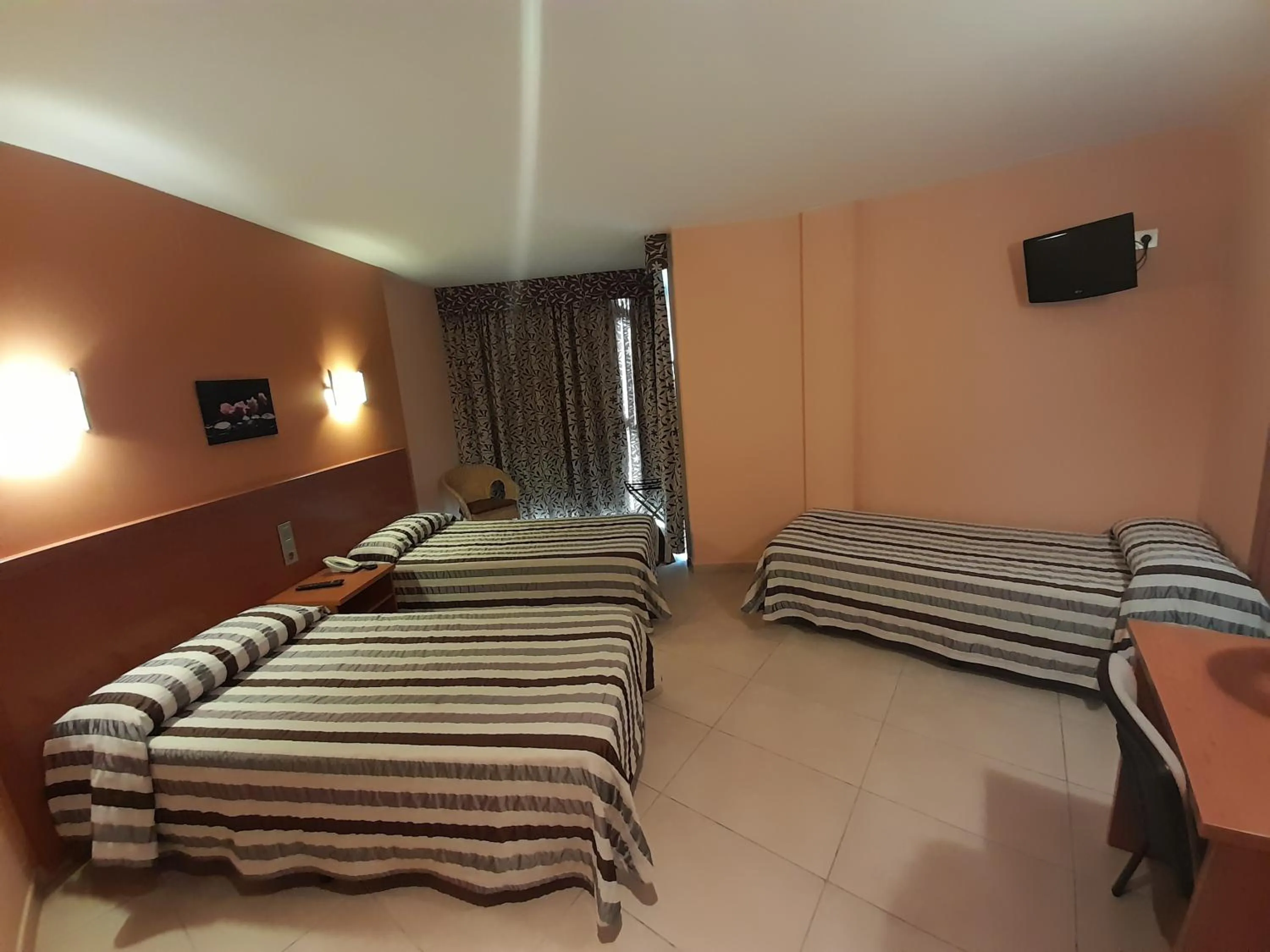 Bed in Hotel Avenida El Morell