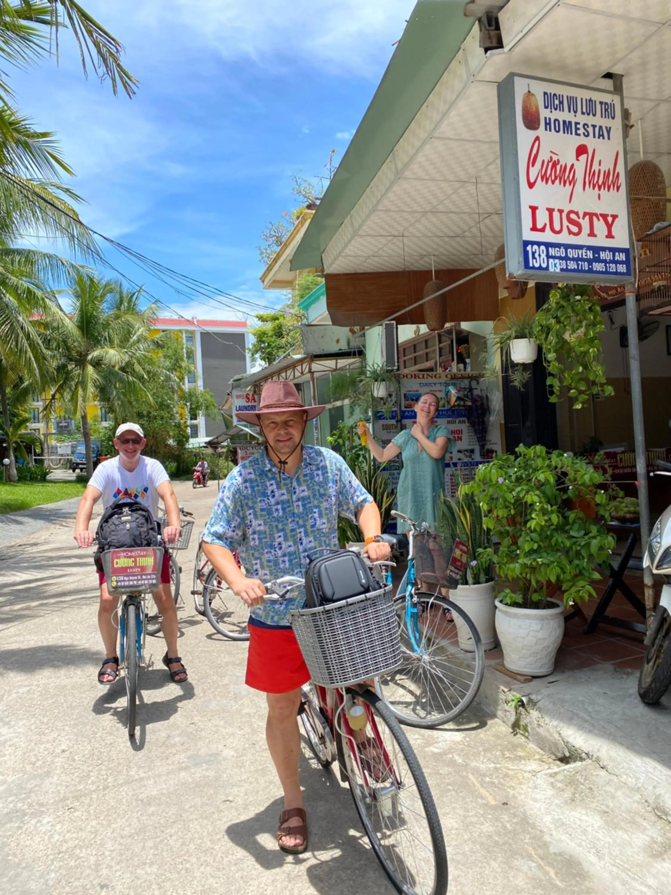 Cycling in Cuong Thinh Homestay