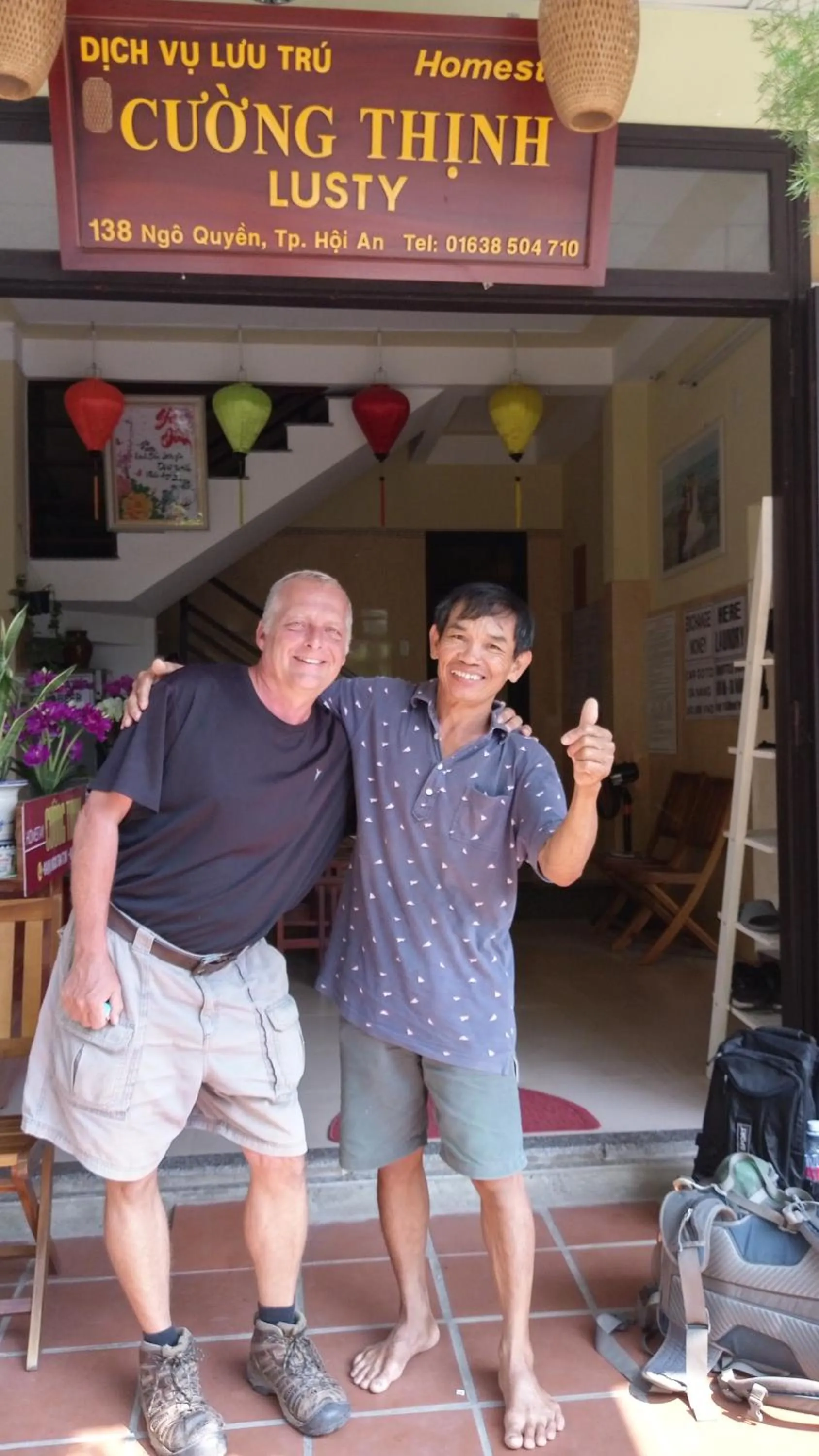 group of guests in Cuong Thinh Homestay