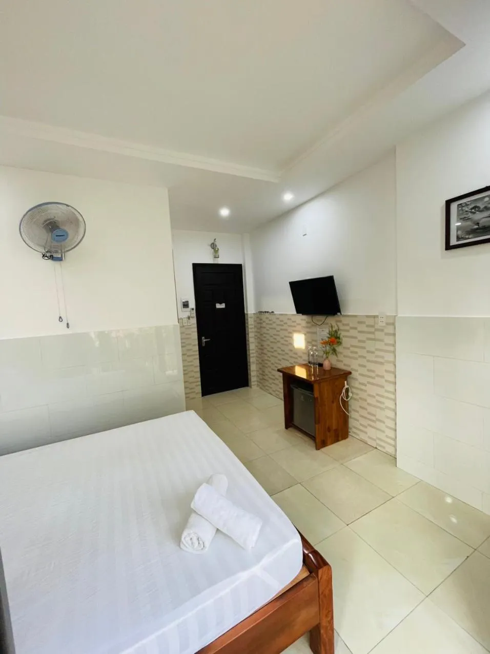 Photo of the whole room, Bed in Cuong Thinh Homestay