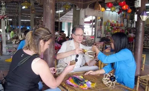 Shopping Area in Cuong Thinh Homestay