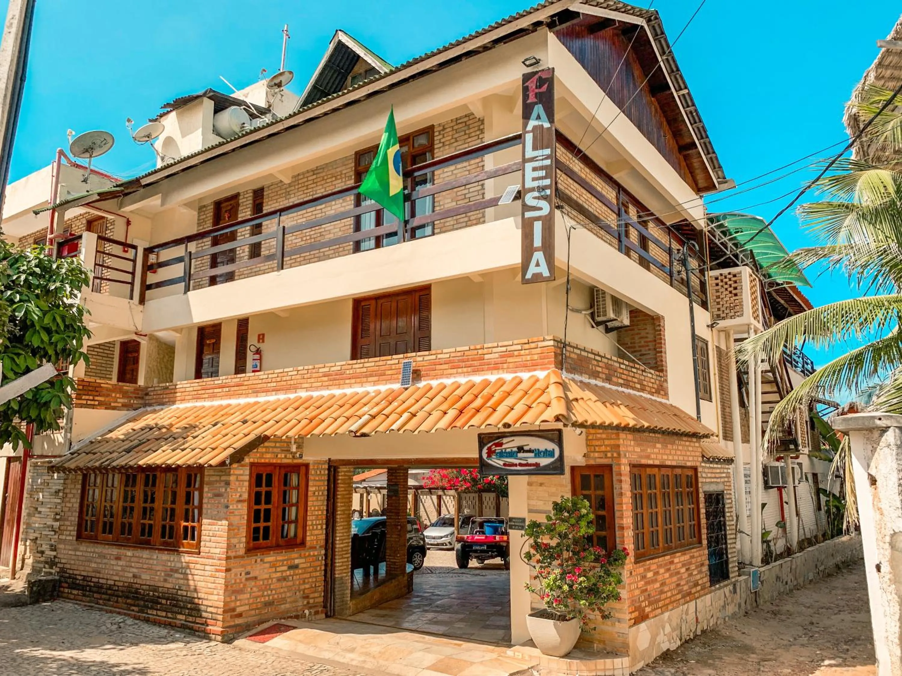 Facade/entrance in Falésia Praia Hotel