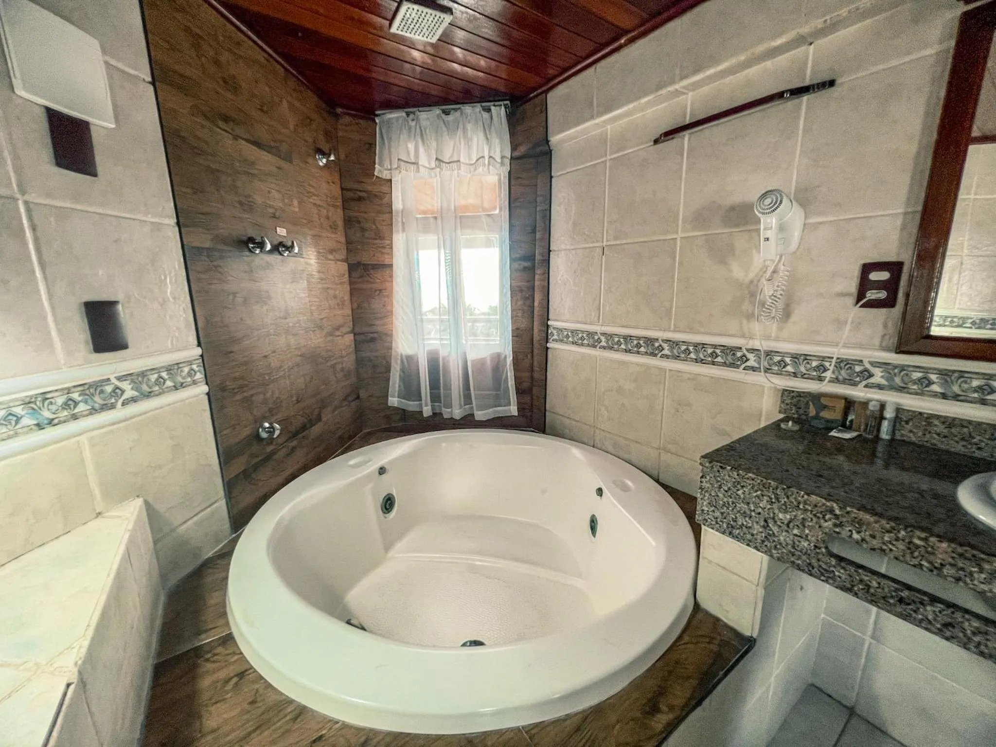 Falésia Praia Hotel