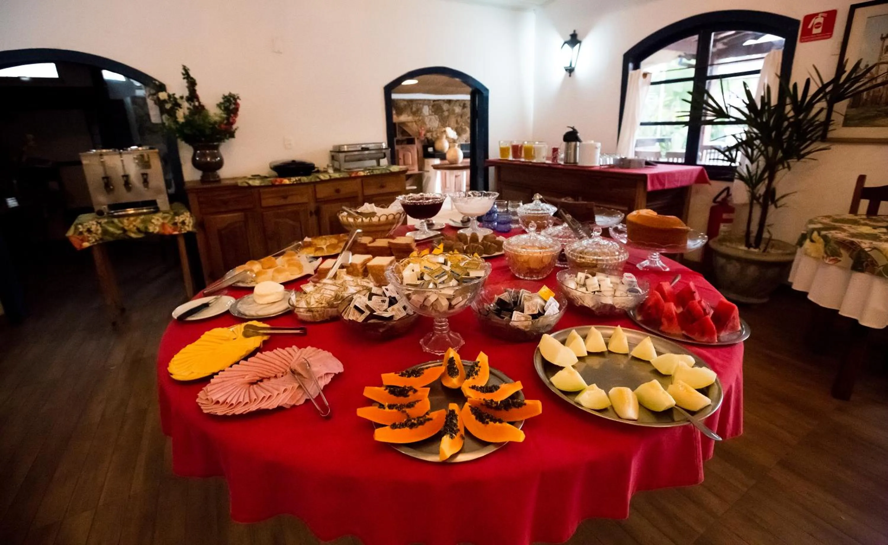 Buffet breakfast in Pousada da Condessa