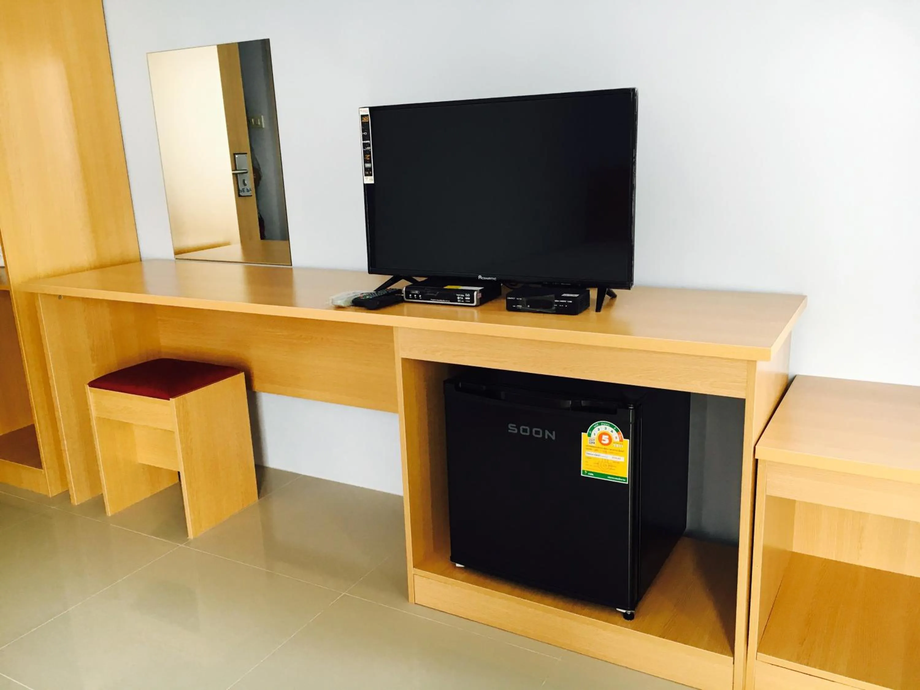 TV and multimedia in 99hotel