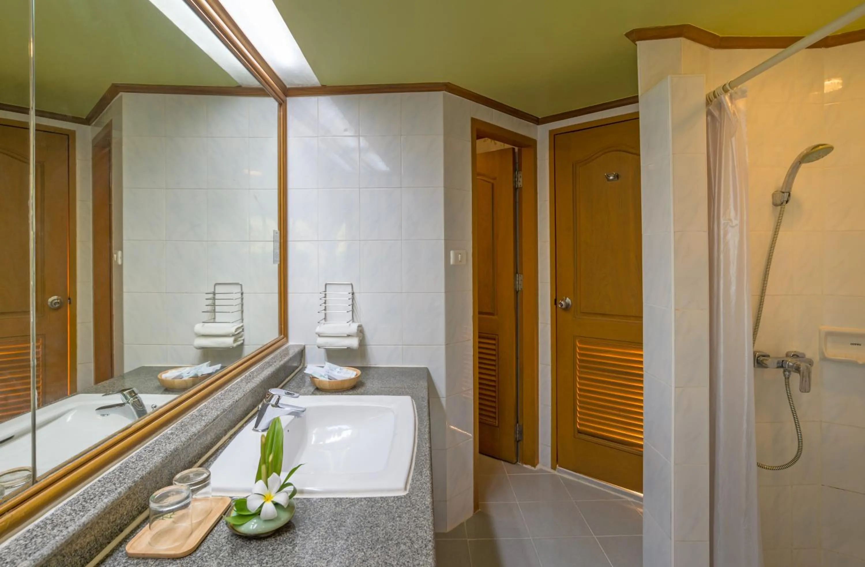 Bathroom in Maritime Park And Spa Resort