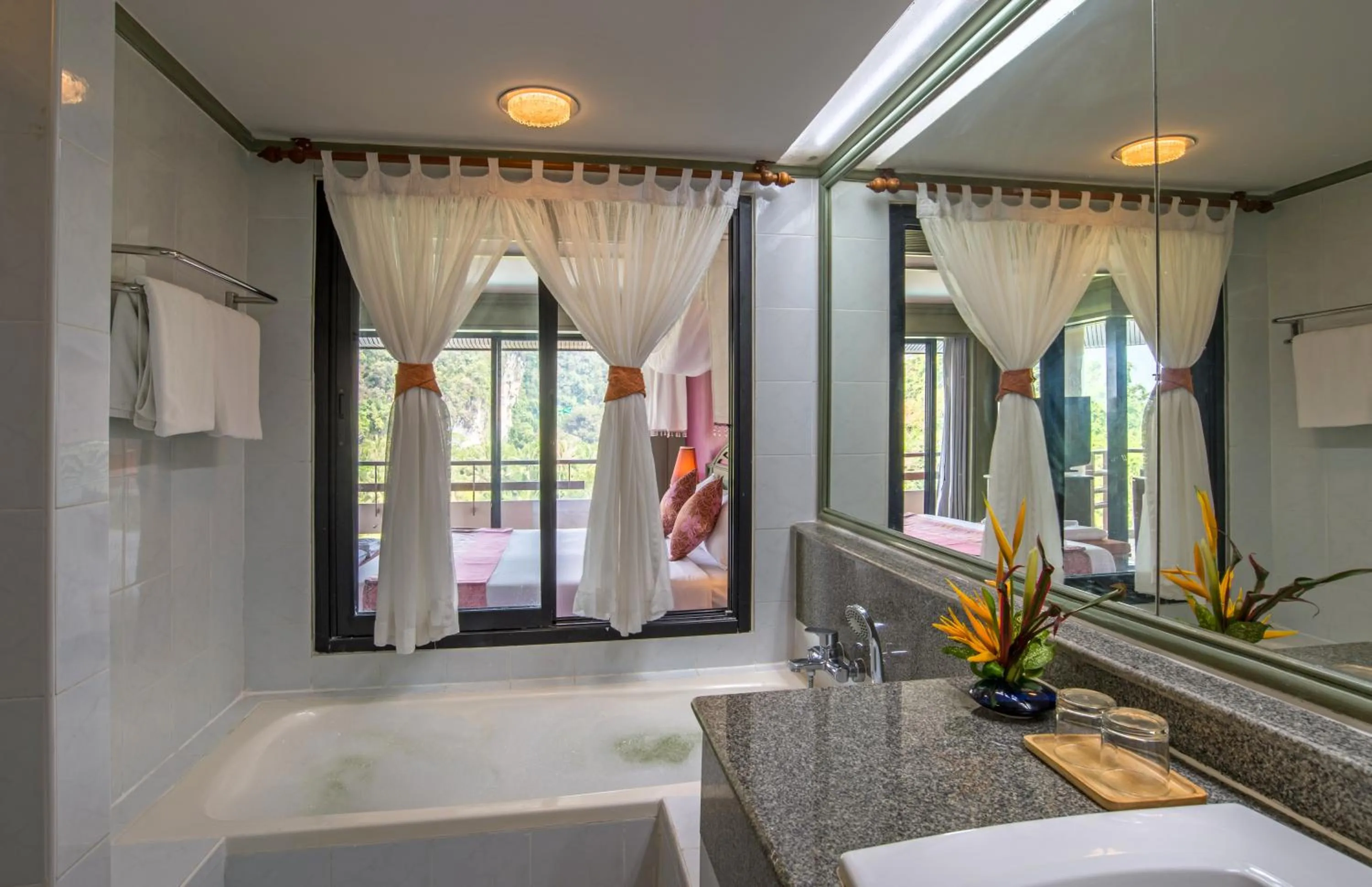 Bathroom in Maritime Park And Spa Resort