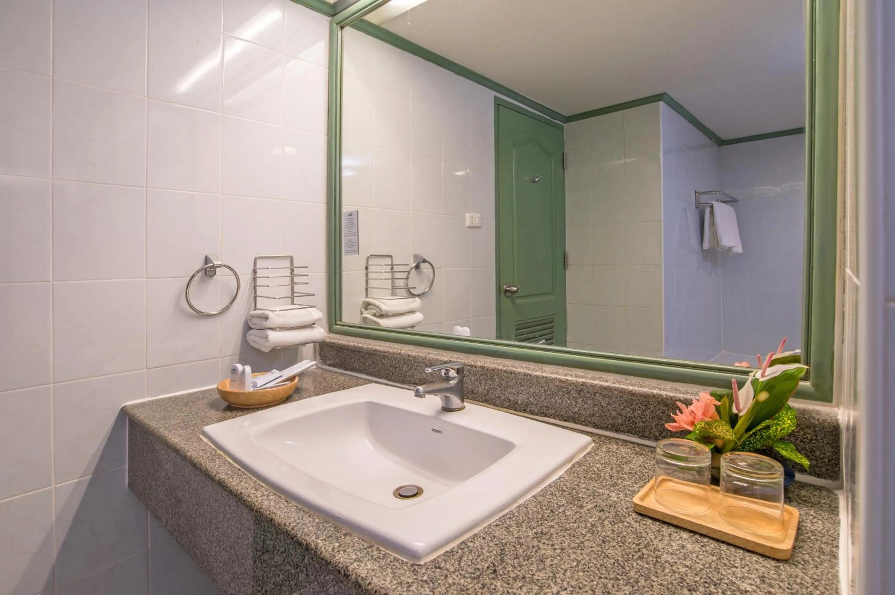 Bathroom in Maritime Park And Spa Resort