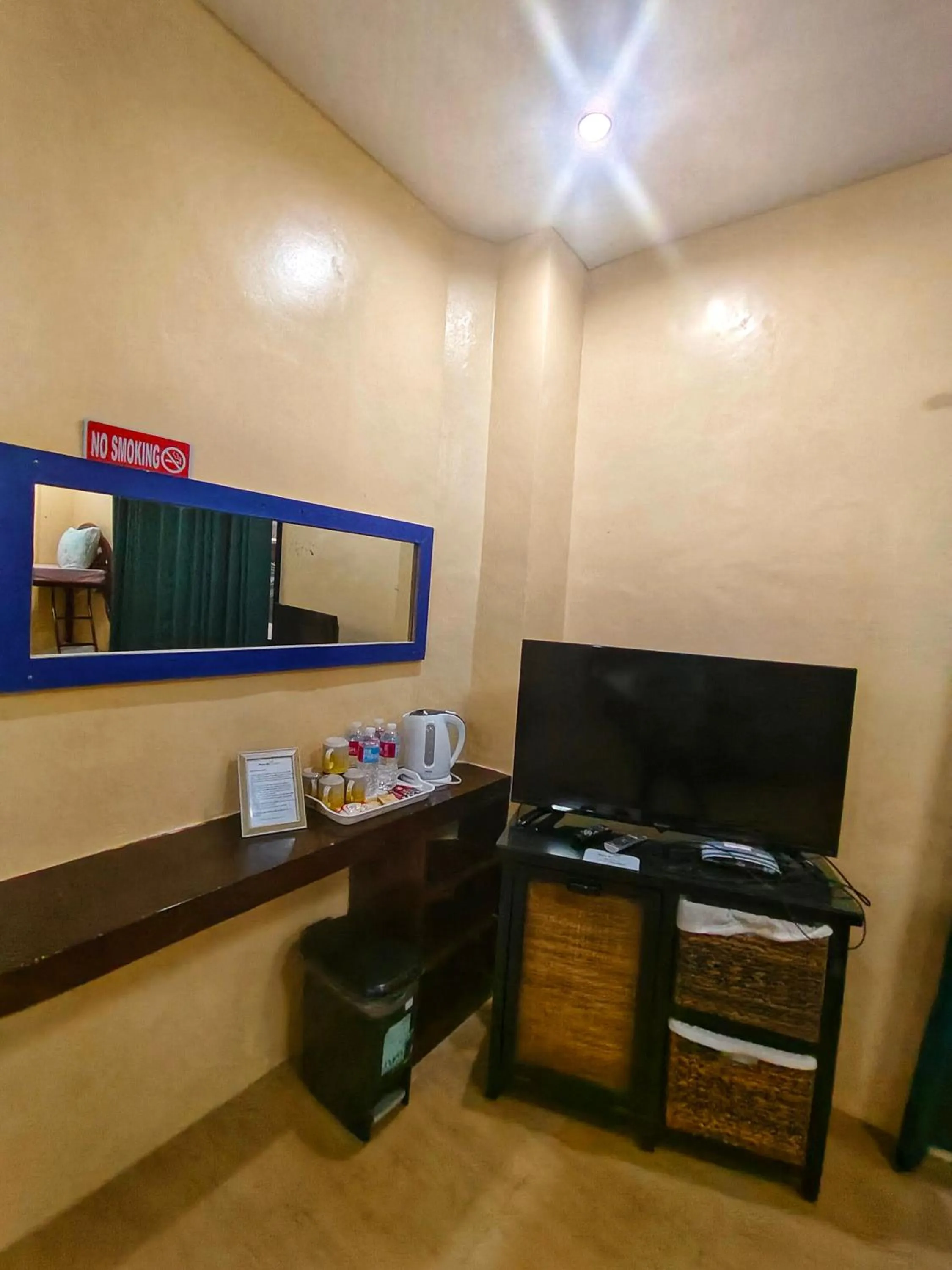 Monte Rio Gardens Bed & Breakfast