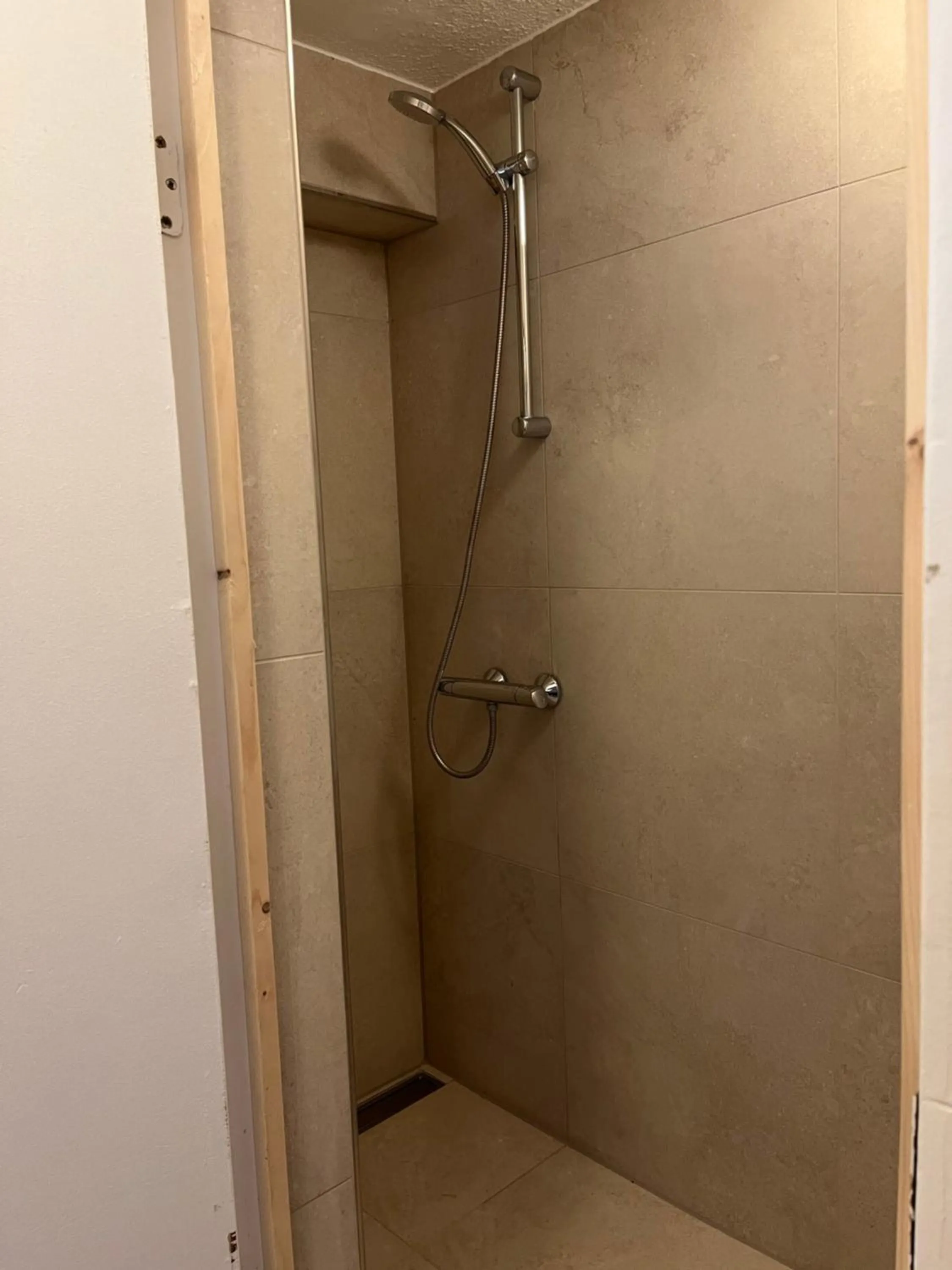 Shower in Guesthouse Hvammur by the Harbour