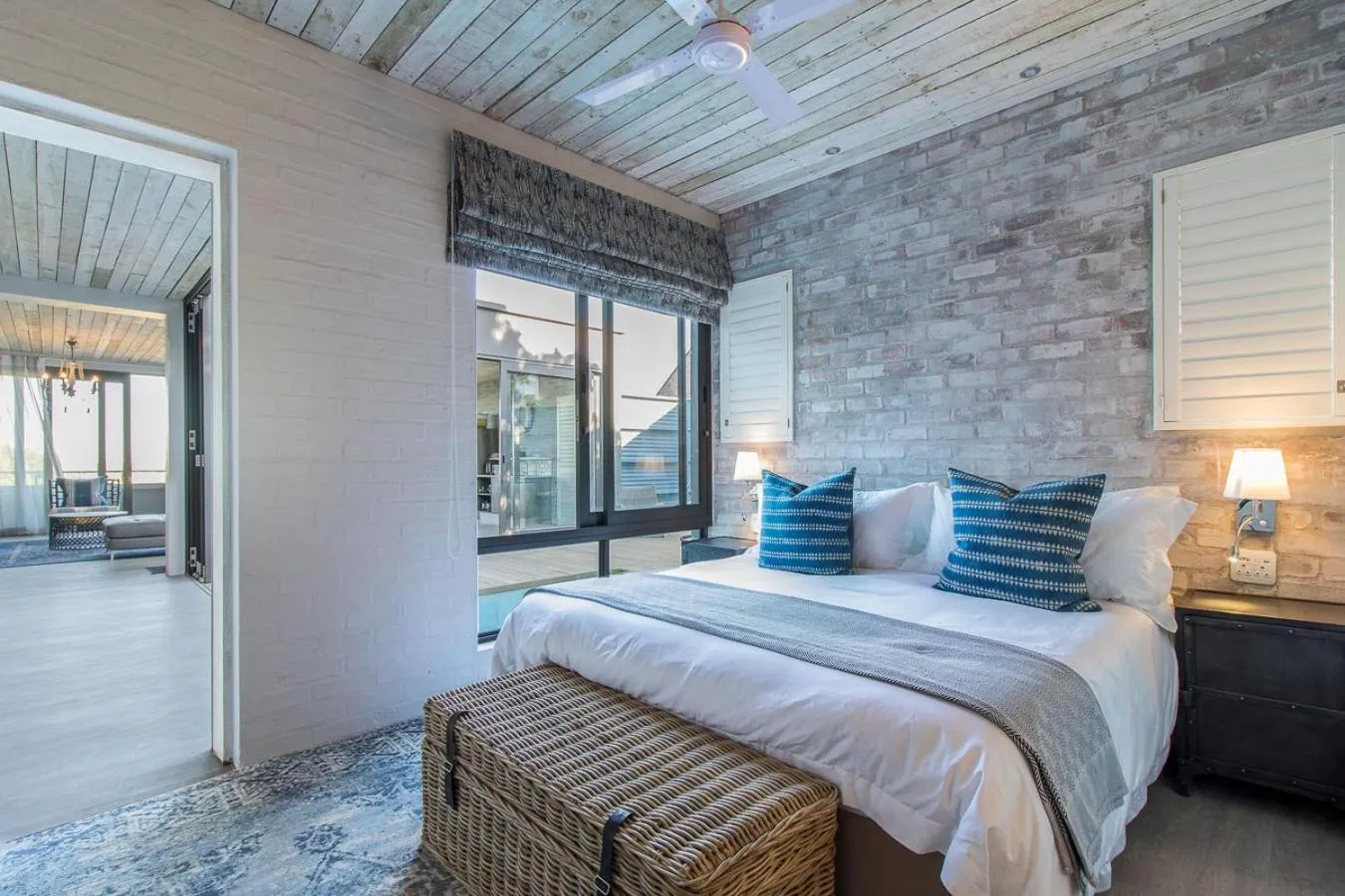 Bedroom, Bed in The Quarter Deck