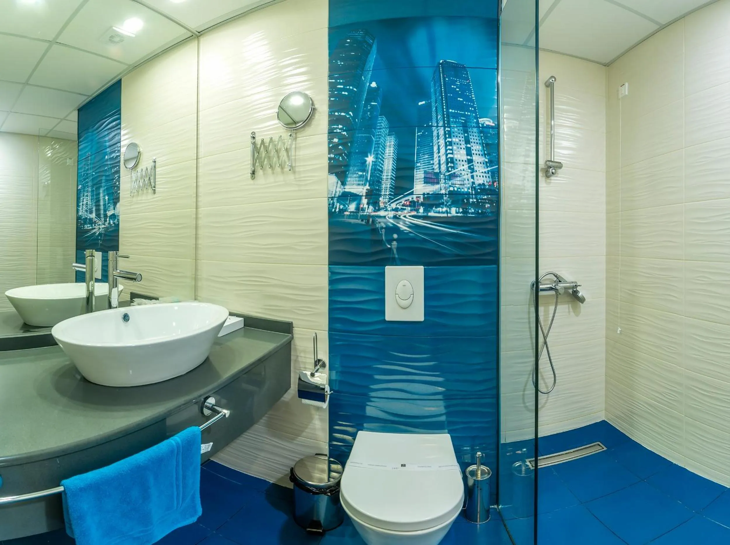 Toilet in Laki Hotel & Spa