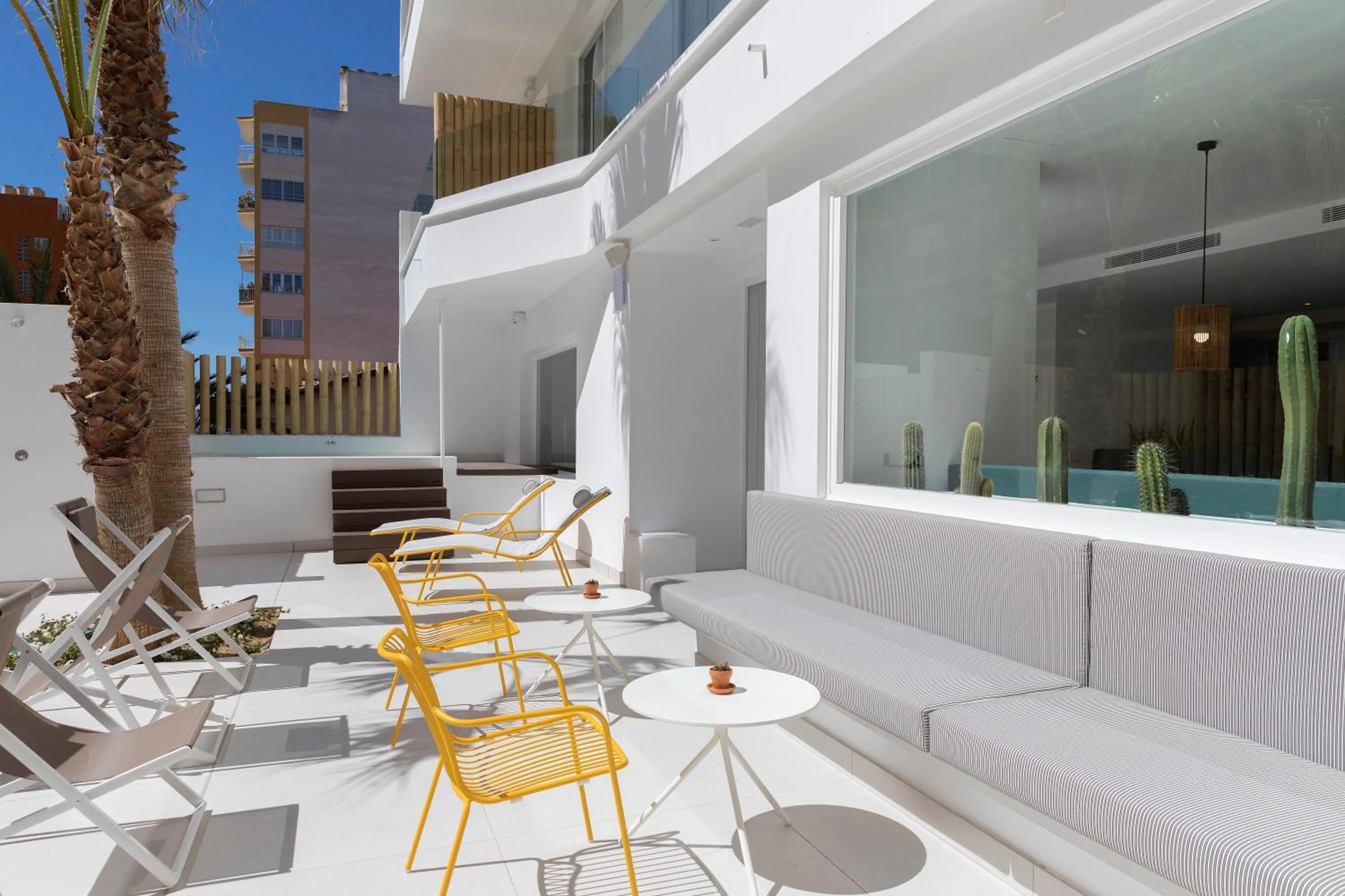 Area and facilities in whala!fun