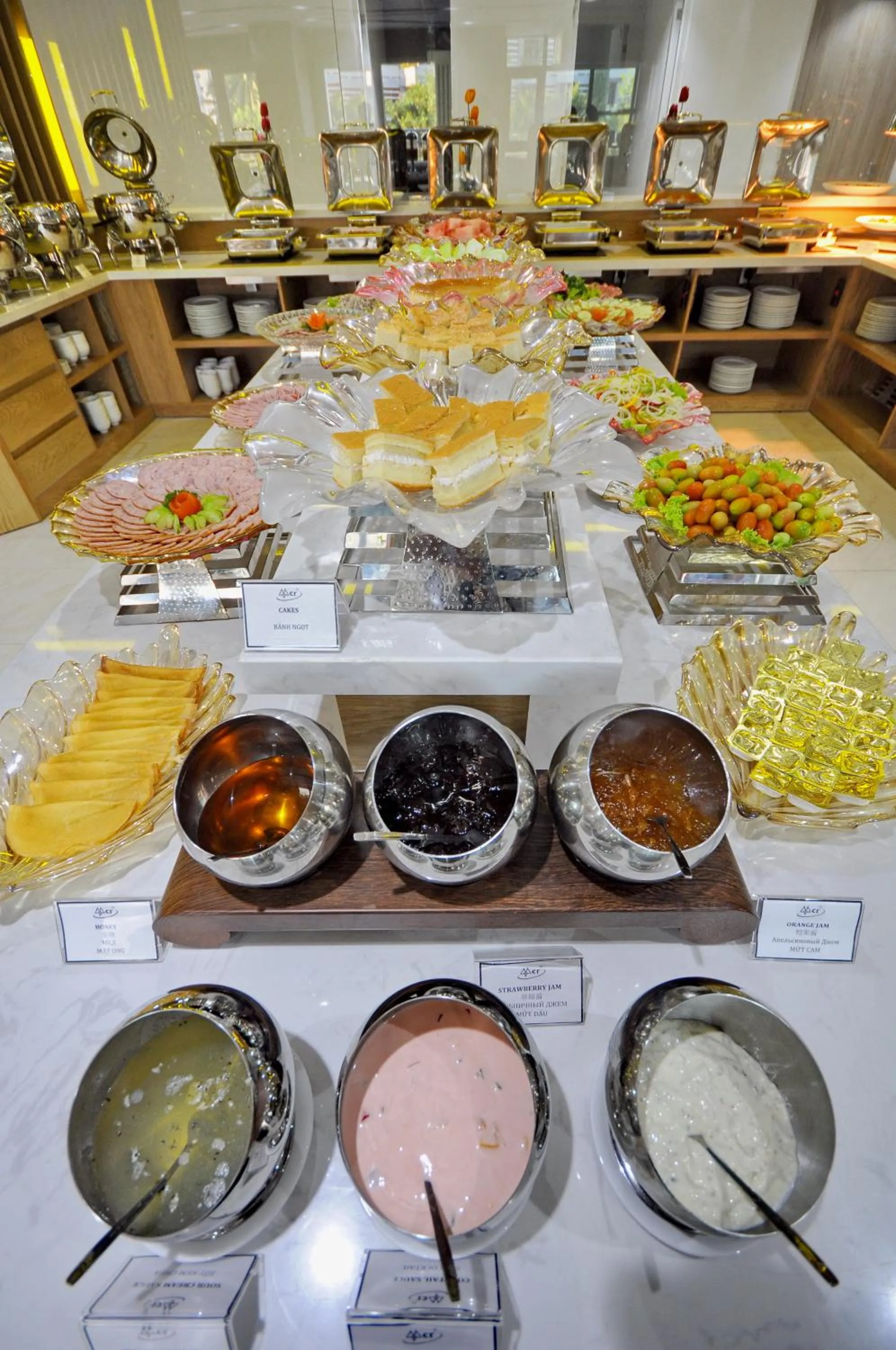 Food and drinks in The MCR Luxury Nha Trang