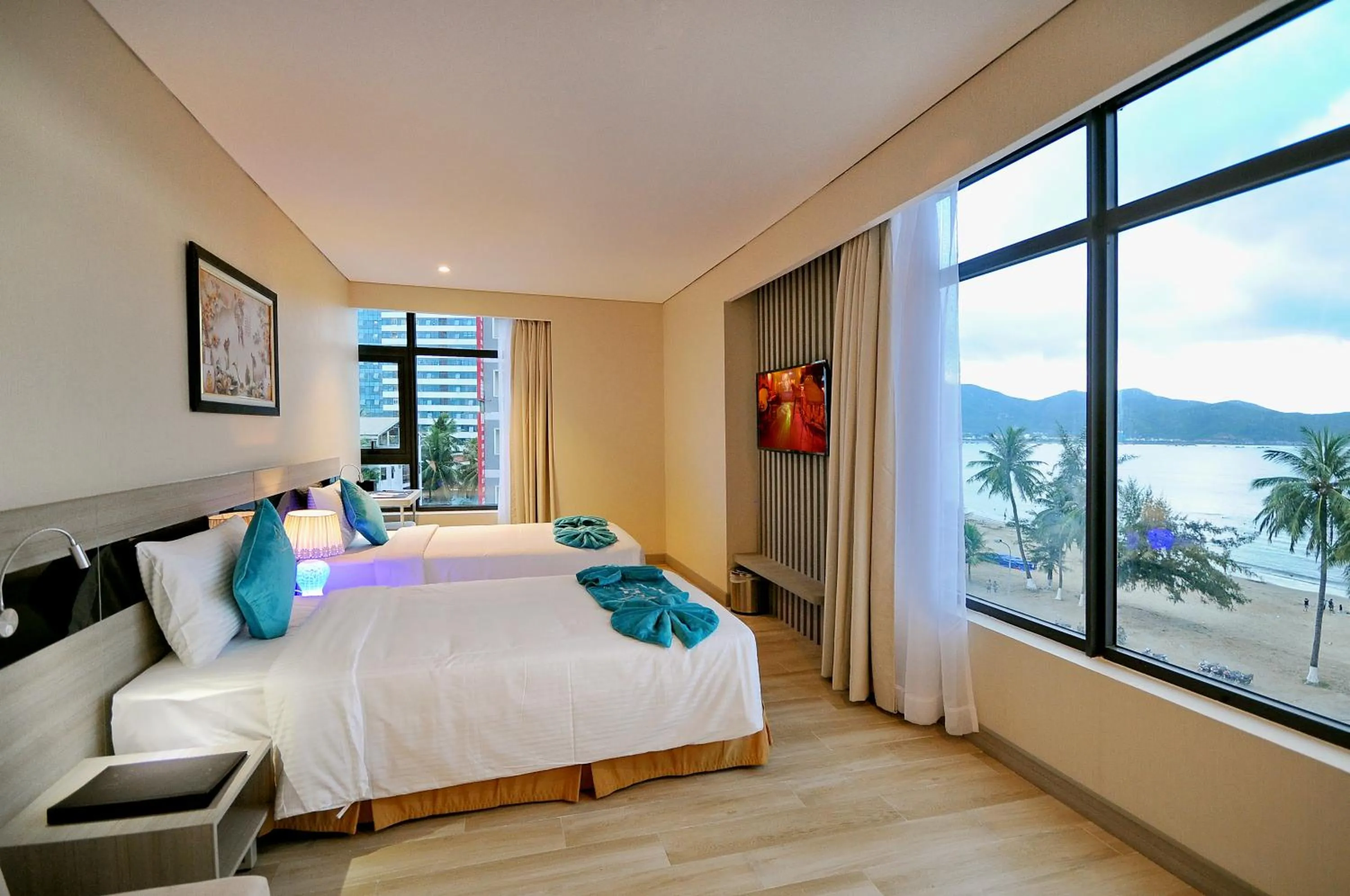 Bed in The MCR Luxury Nha Trang
