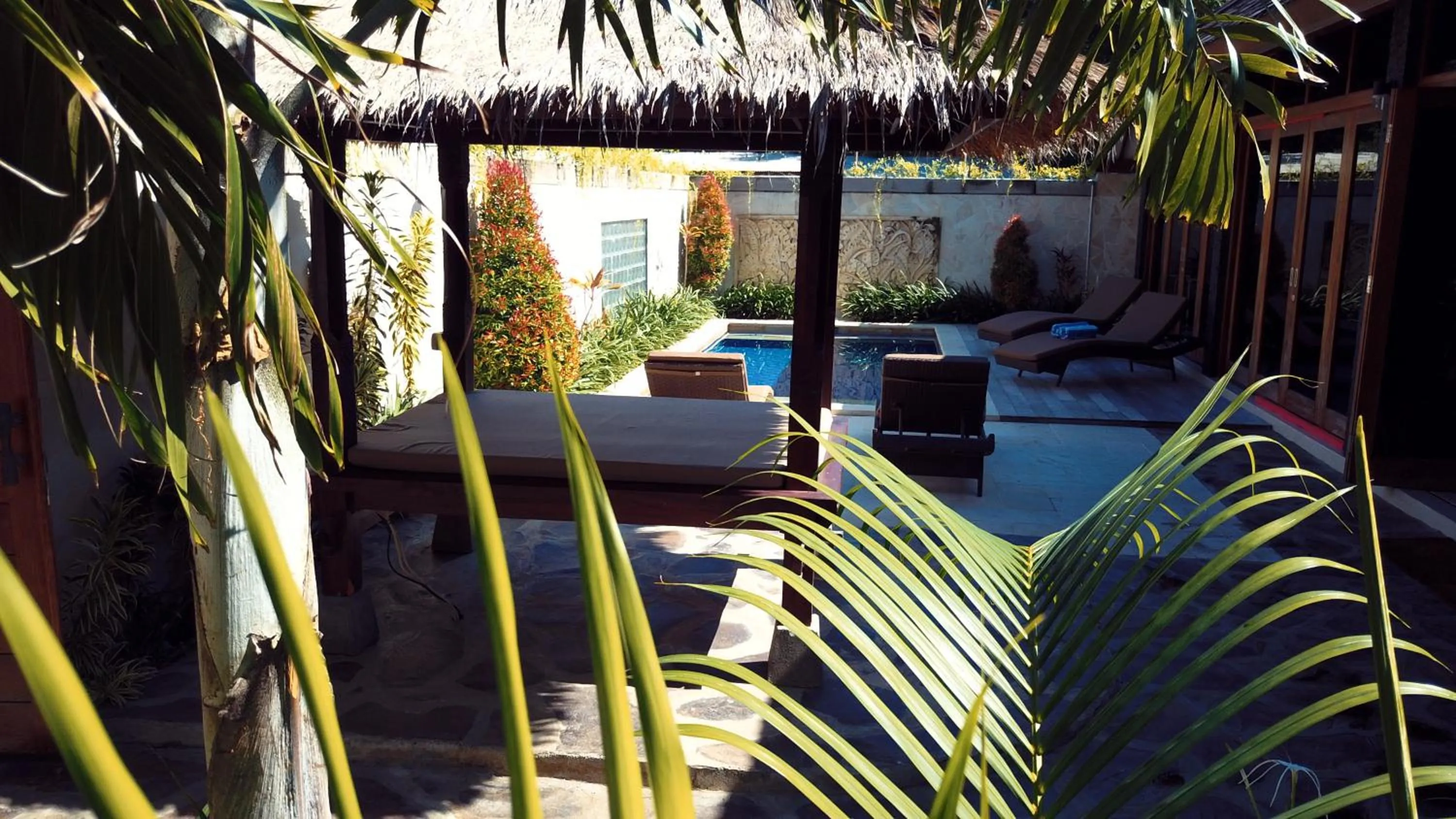 Swimming pool in Gili Palms Villas