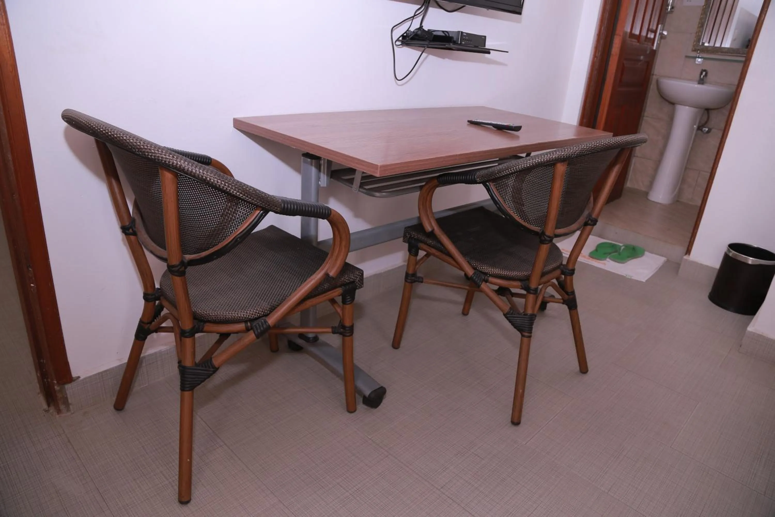 Standard Twin Room in Mawenzi Resort -Mtwapa